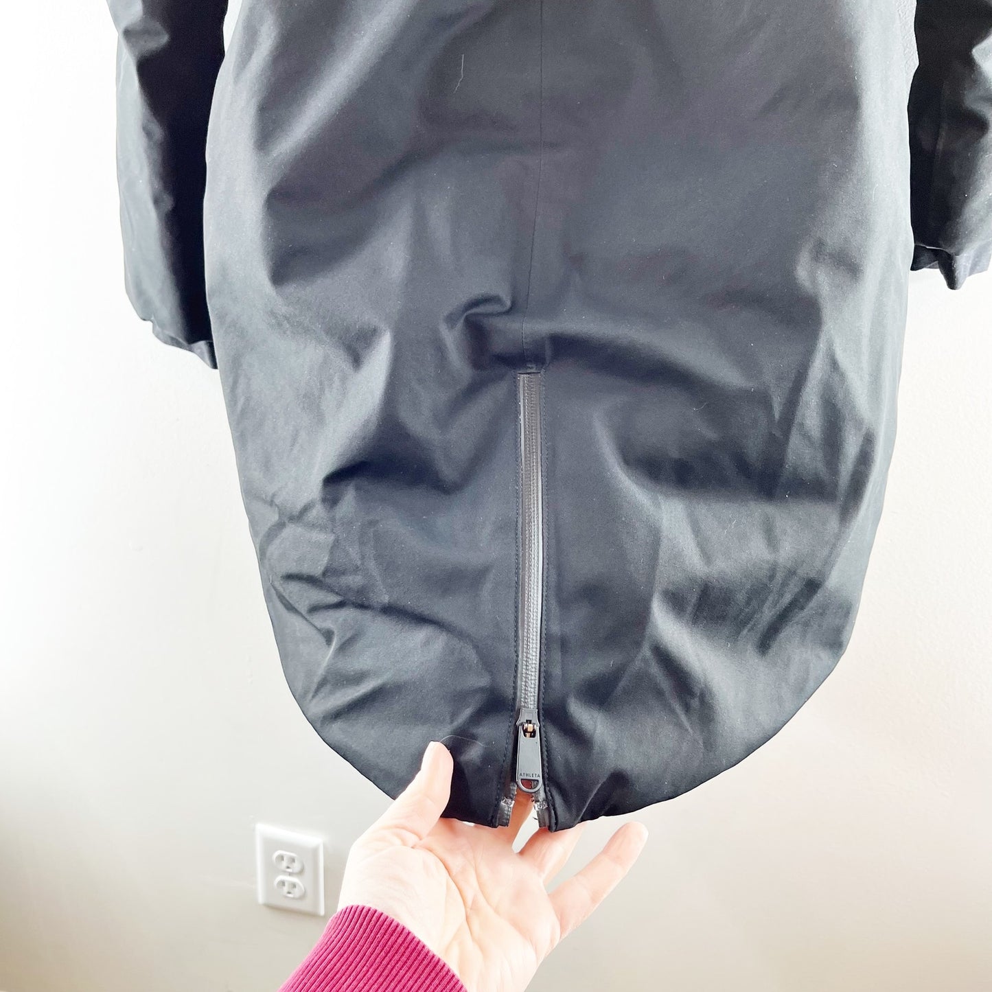 Athleta Rainout Outbound Faux Fur Hood Parka Coat Jacket Black XXS