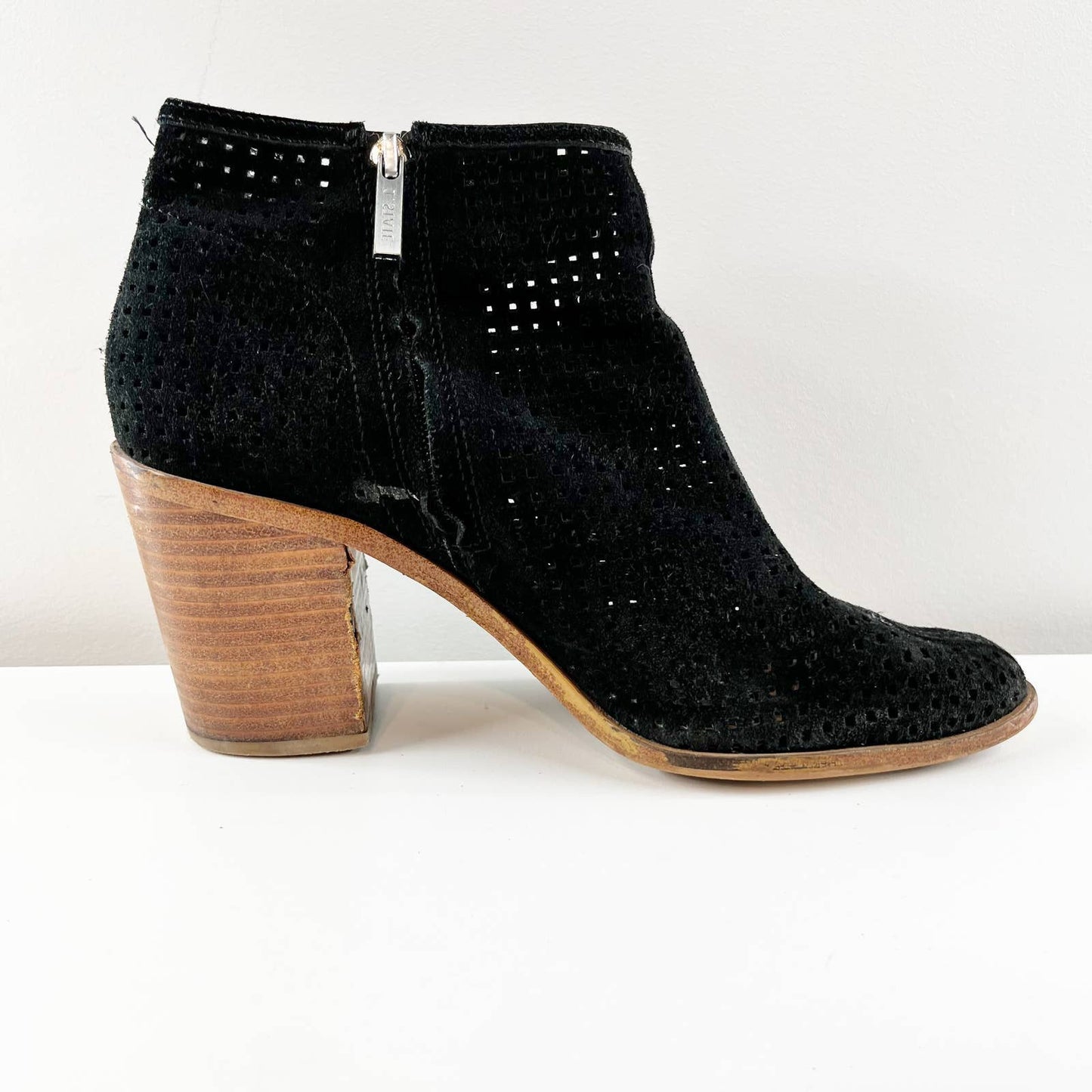 1. State Larocka Suede Side Zip Pointed Toe Block Heel Ankle Booties Black 10