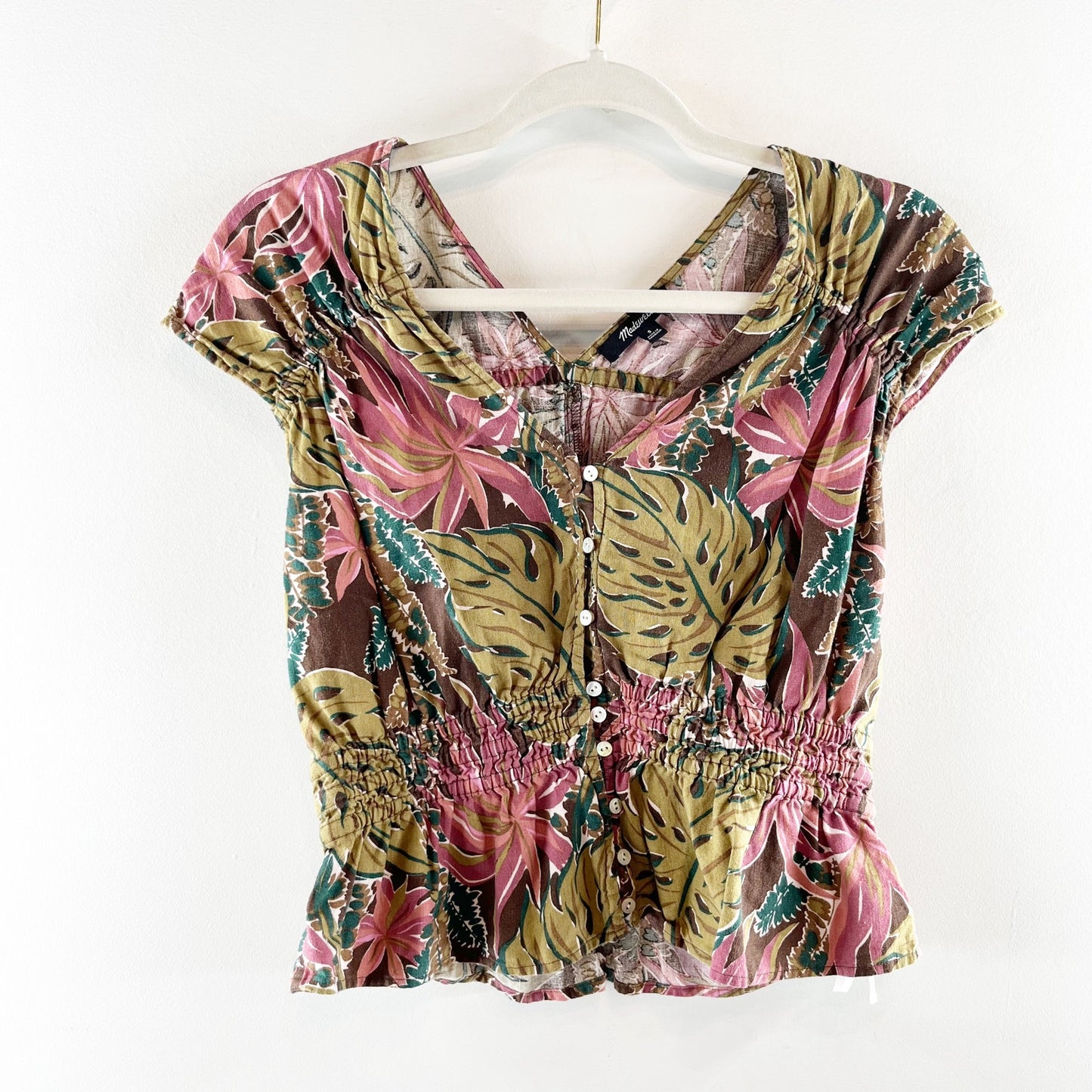 Madewell Shirred Cap-Sleeve Top in Brushstroke Monstera Dark Coffee Green Pink