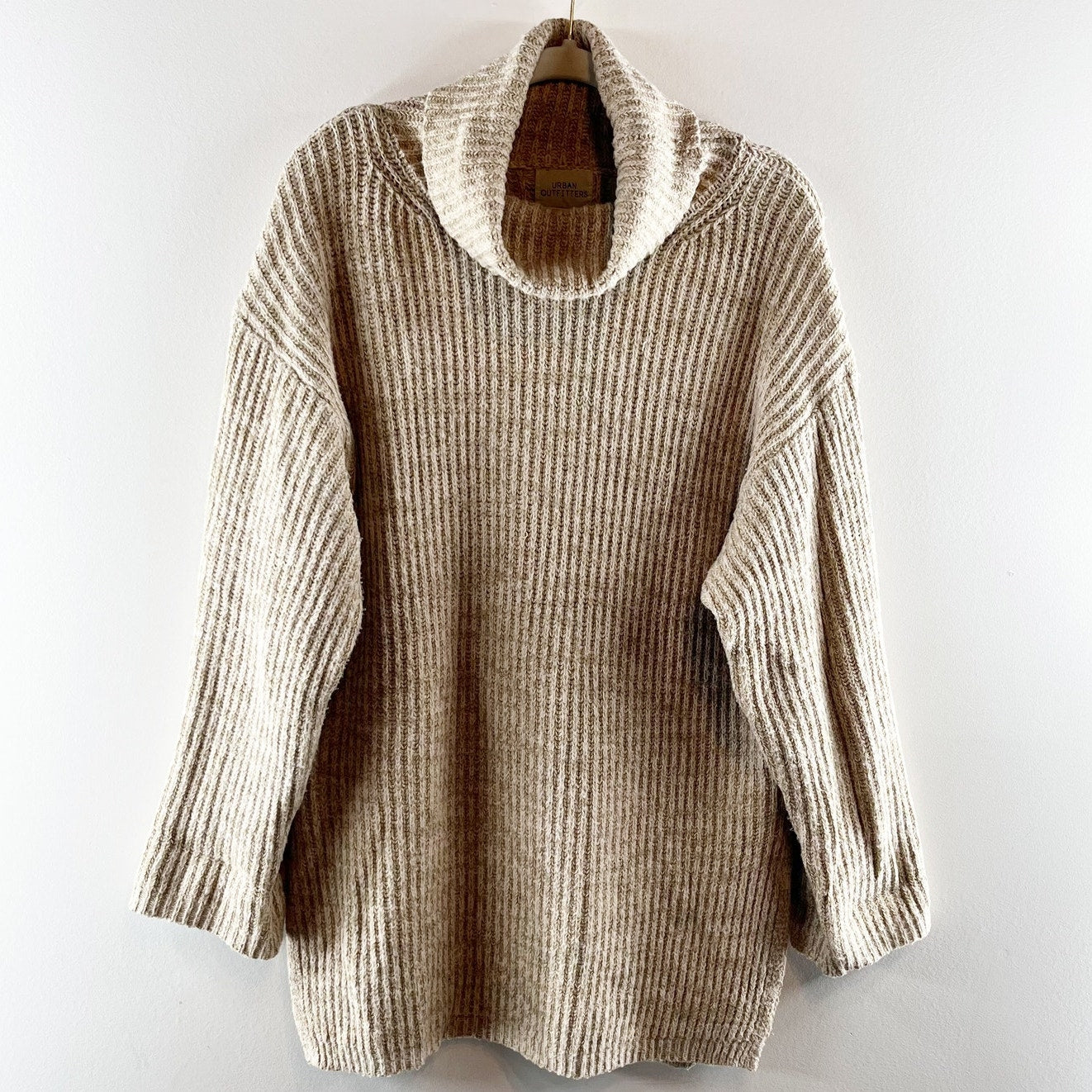 Urban Outfitters Tatum Long Sleeve Turtleneck Tunic Sweater Oatmeal Medium