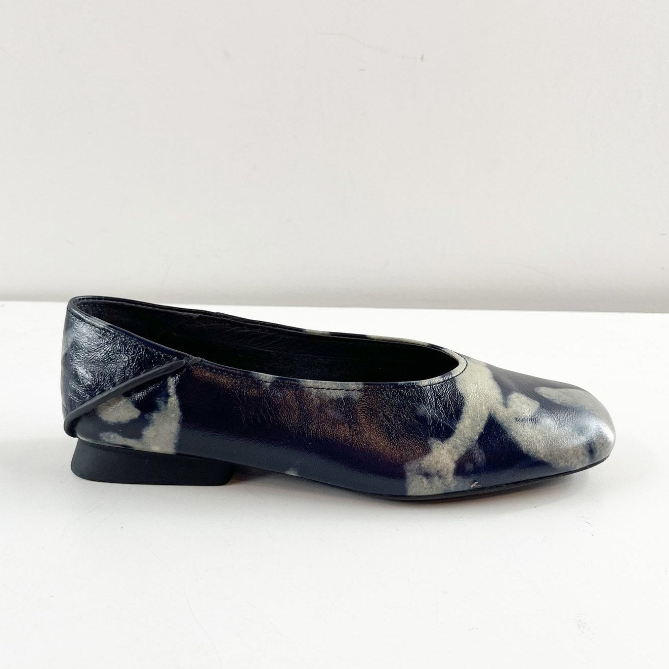 Camper Casi Myra Square Toe Leather Ballet Flats Blue Black 37 / 6.5