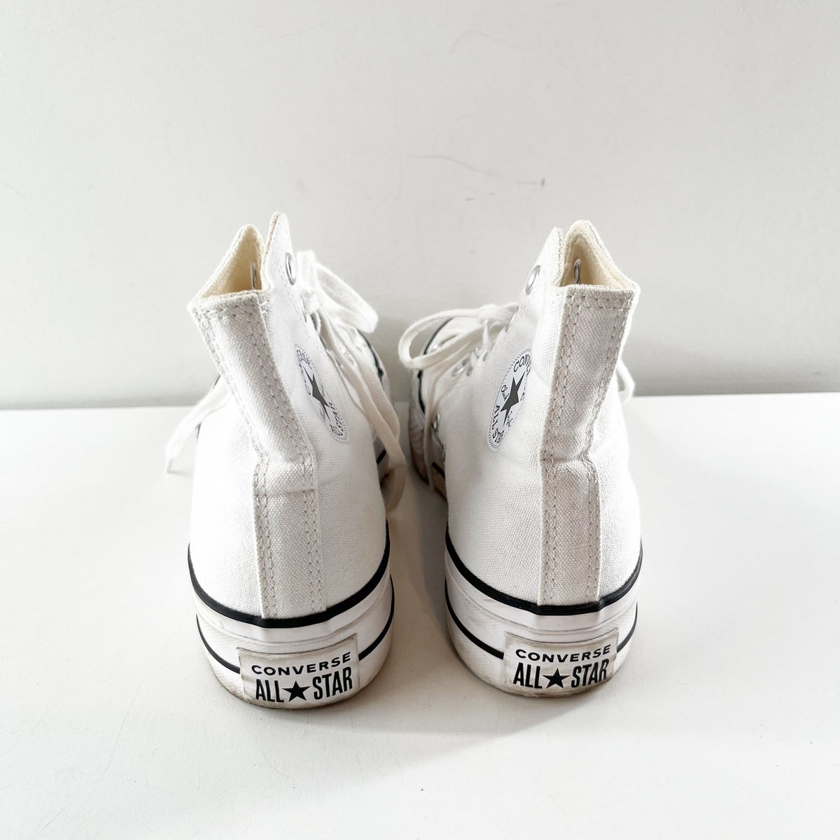 Converse Chuck Taylor High Top Lace Up Platform Sneakers White 6