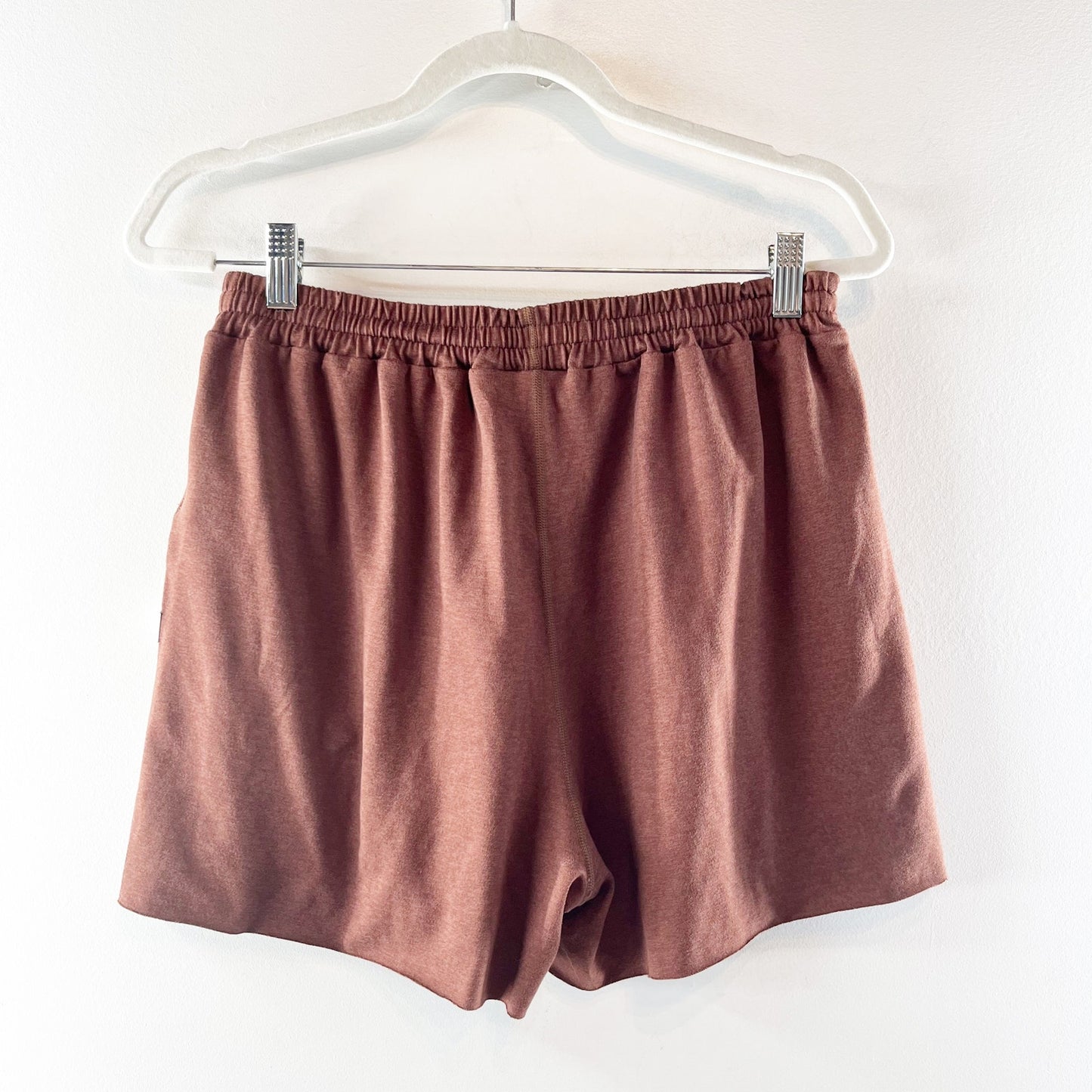 Vuori Boyfriend Sweat Shorts in Cedar Brown Medium
