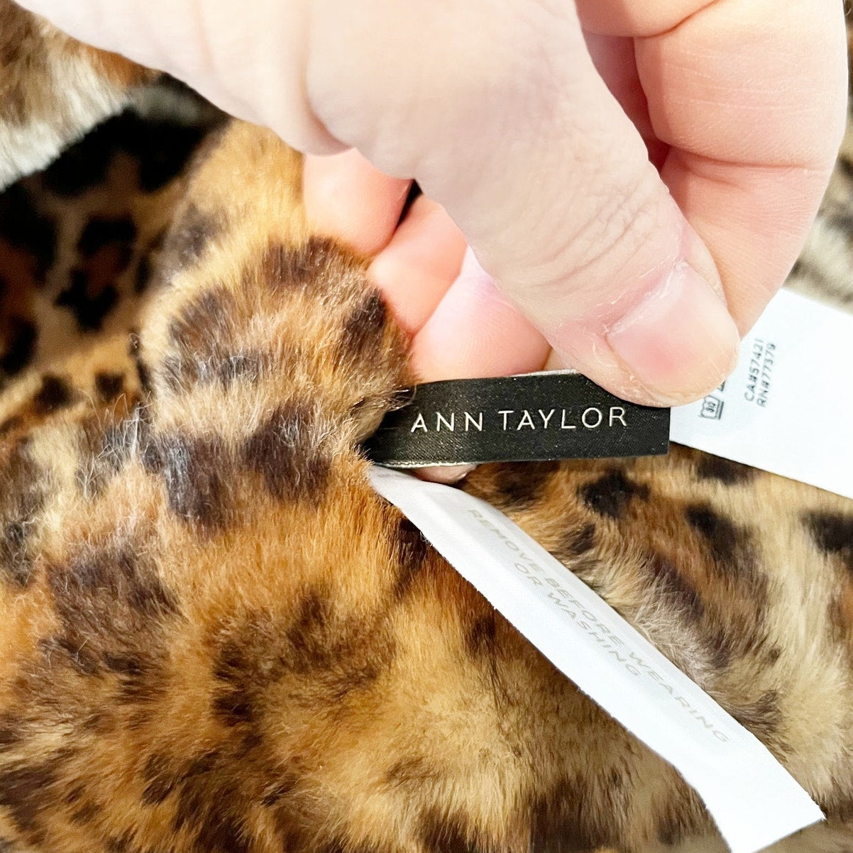 Ann Taylor Faux Fur Leopard Print Infinity Neck Warmer Scarf