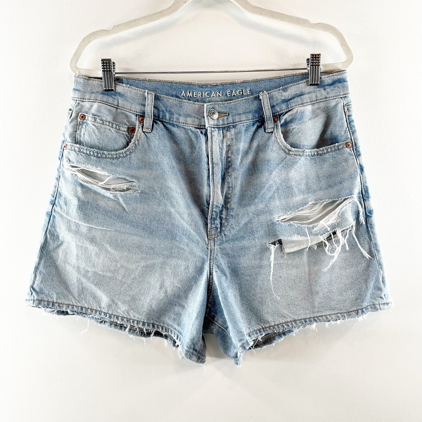 American Eagle The Highest Rise 90's Boyfriend Shorts Distressed Blue 14