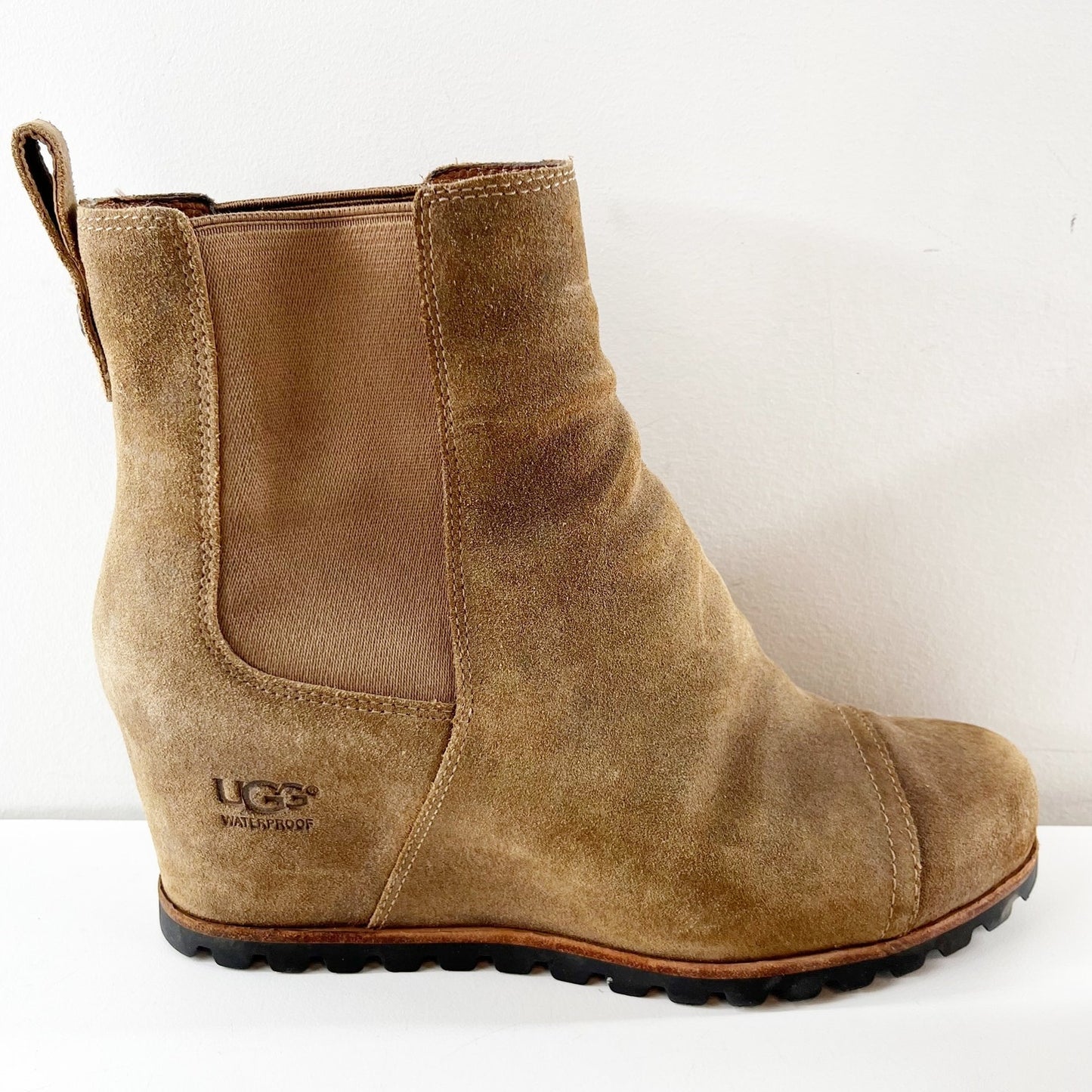 UGG Pax Pull On Suede Hidden Wedge Waterproof Boots Booties Brown 10