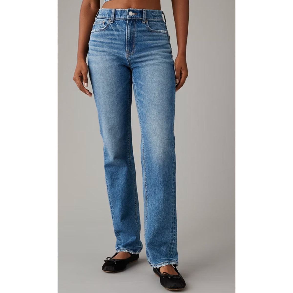 American Eagle Super High Rise Straight Leg Jeans Medium Wash Blue 4 Petite