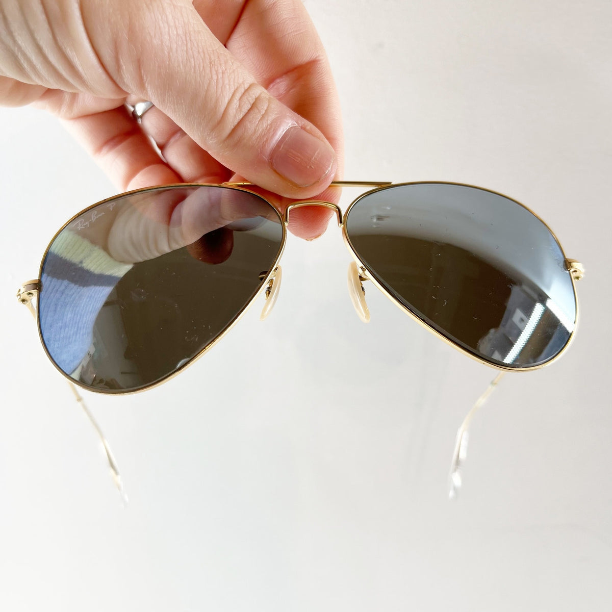 Ray-Ban Gold Metal Frame Aviator Sunglasses