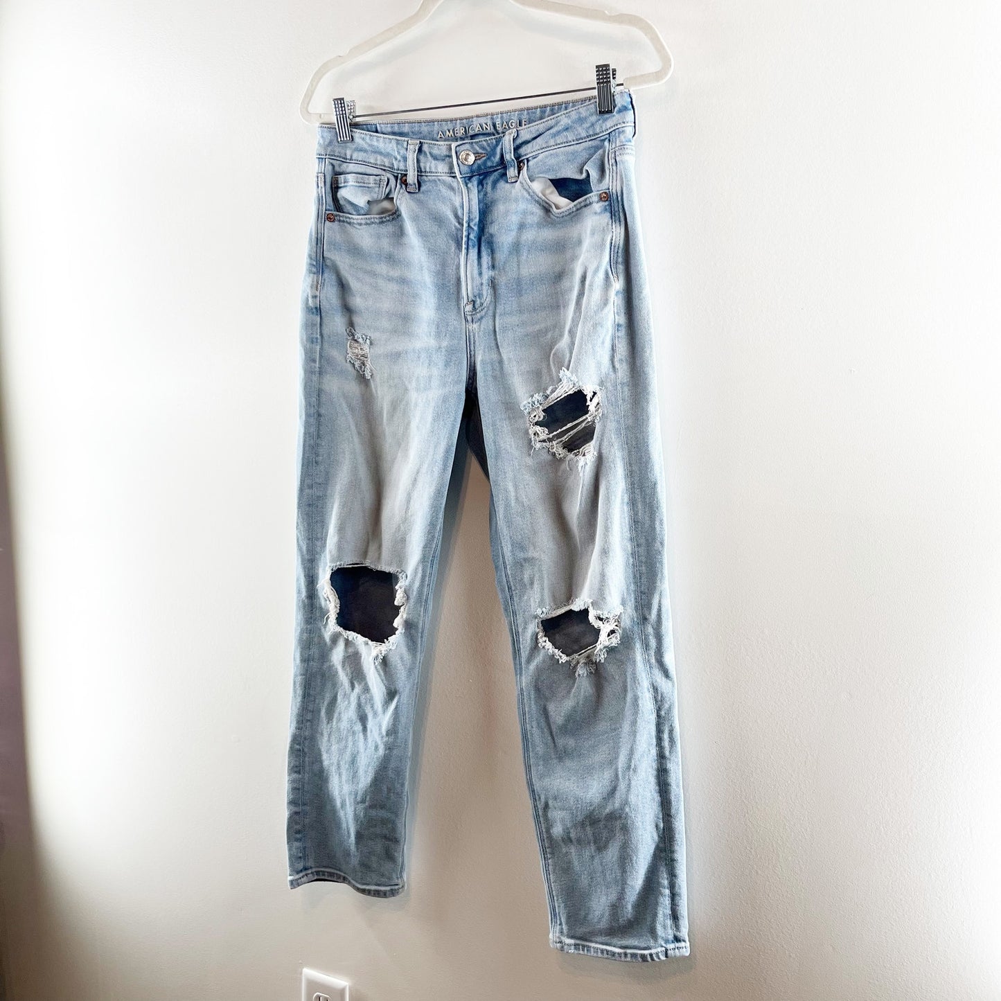 American Eagle Outfitters High Waisted Distressed Mom Straight Jeans Blue 8