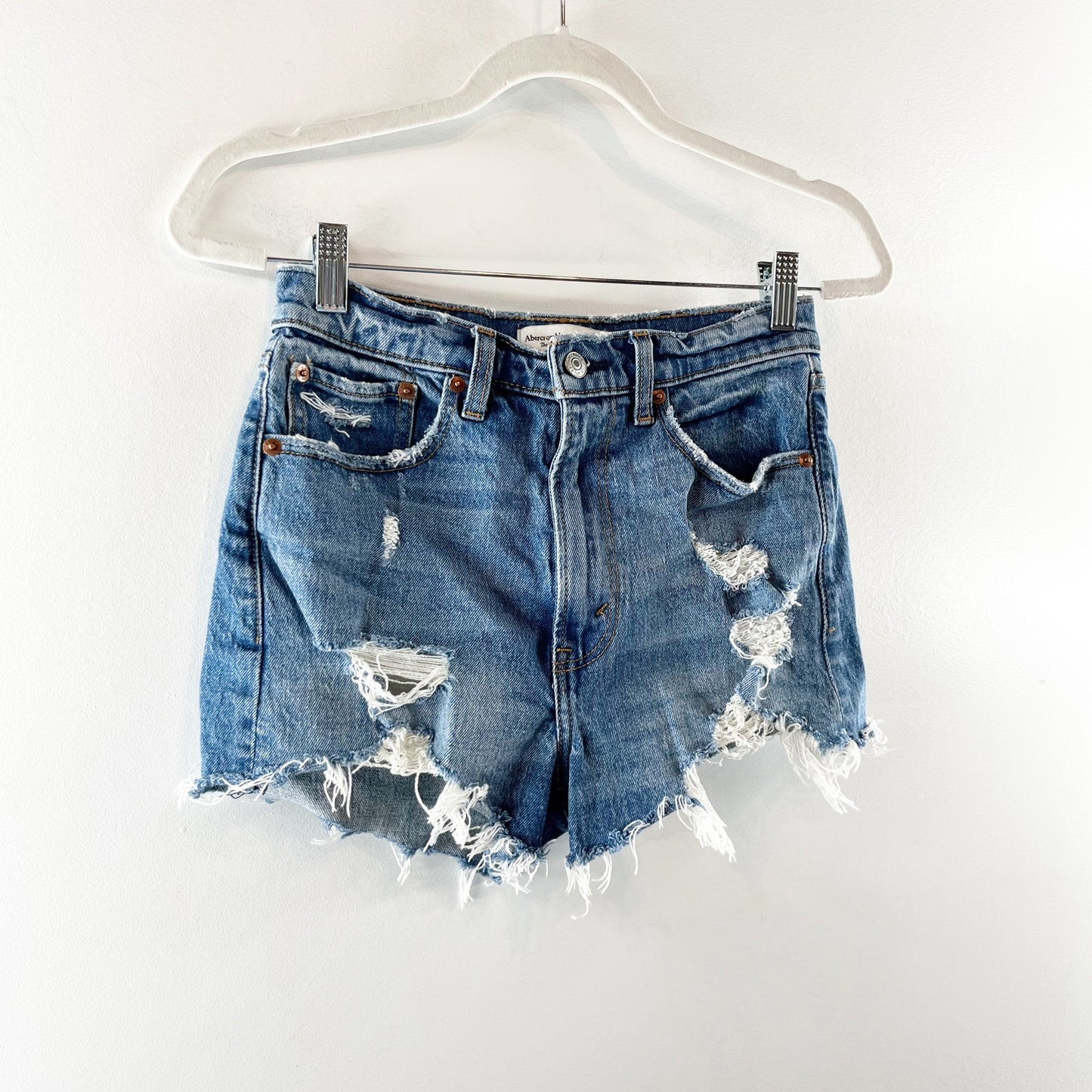 Abercrombie & Fitch Cotton Blend High Rise Distressed Denim Mom Short Blue 0 25