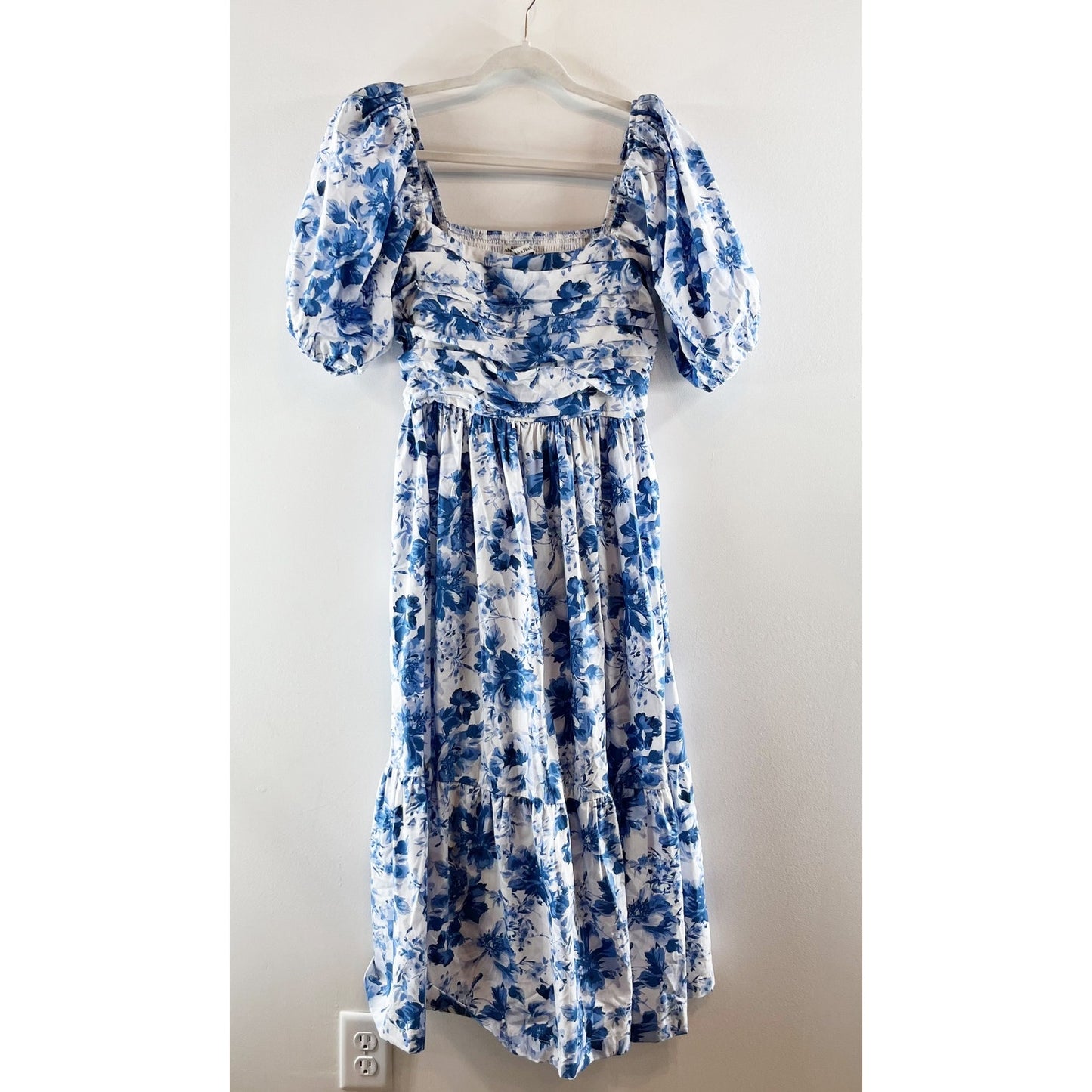 Abercrombie & Fitch Emerson Short Puff Sleeve Square Neck Floral Midi Dress Blue
