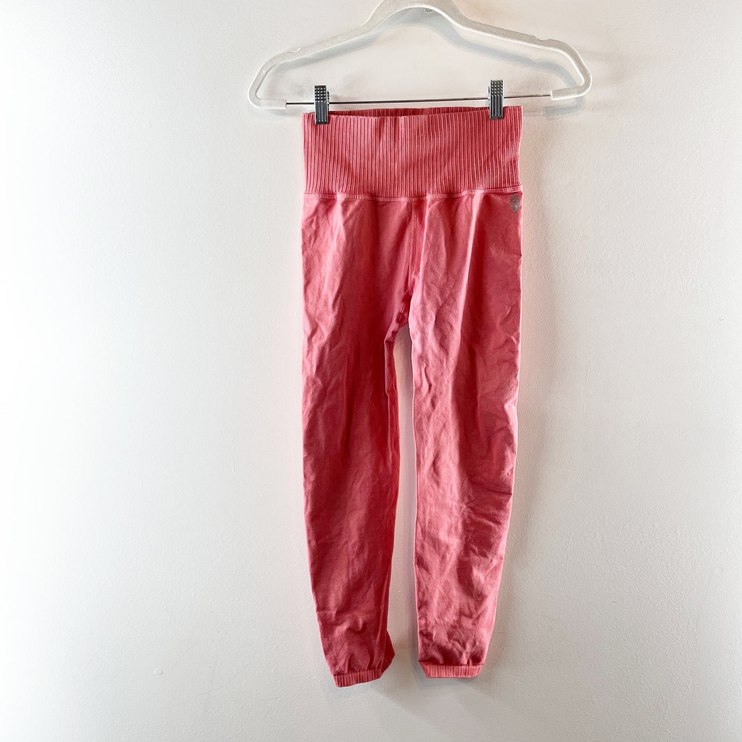 Free People Movement Good Karma Coral Pink Low Impact Leggings Poppy Medium