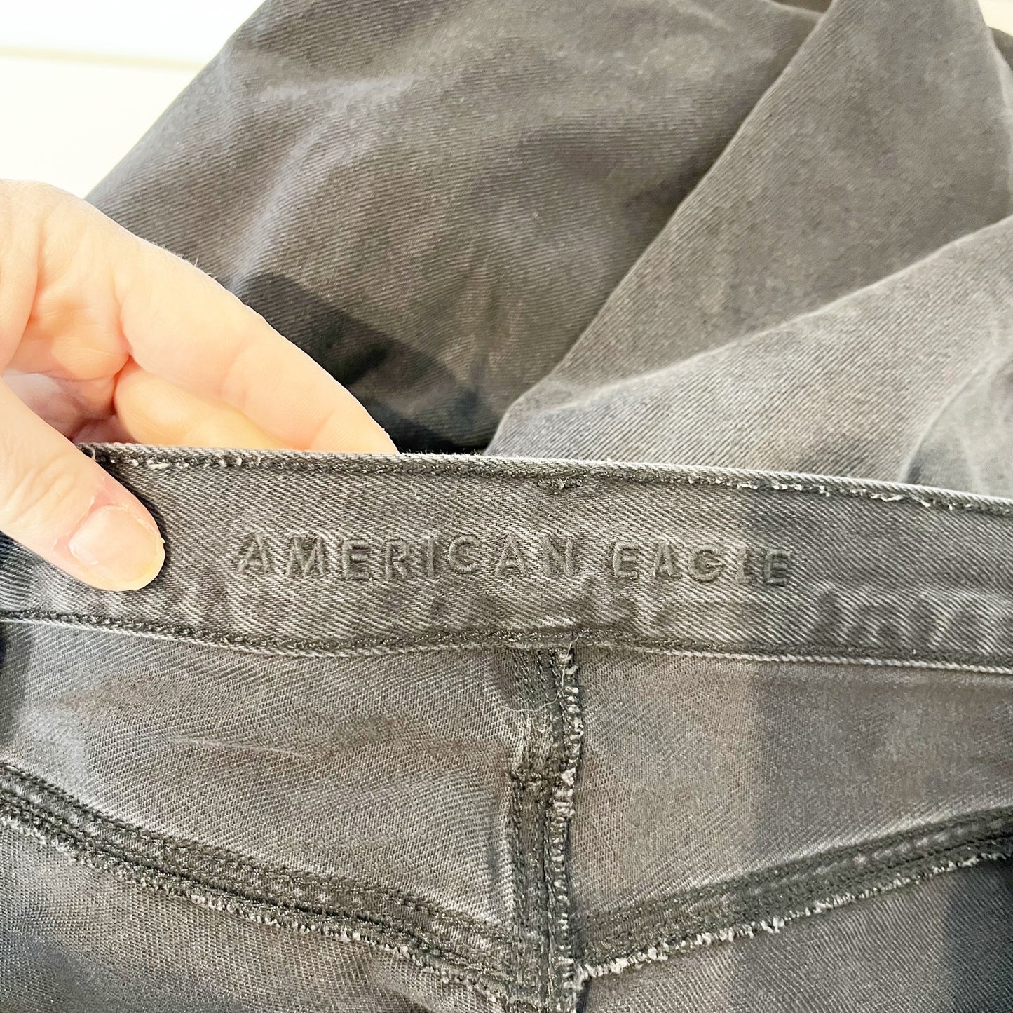 American Eagle Low Rise Skater Wide Leg Jeans Black 10