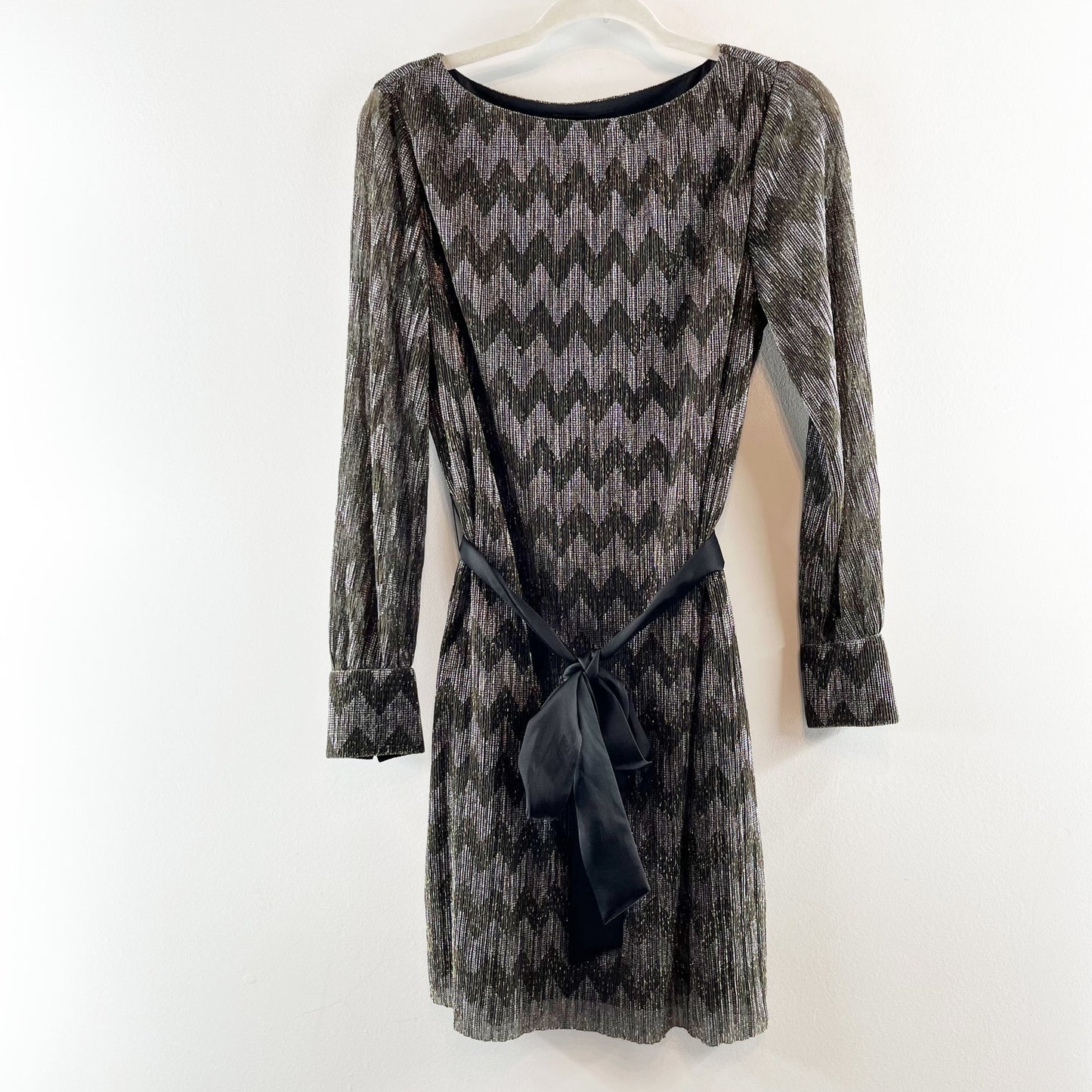 Banana Republic Chevron Belted Bow Mini Shift Dress Metallic Gold Black 4