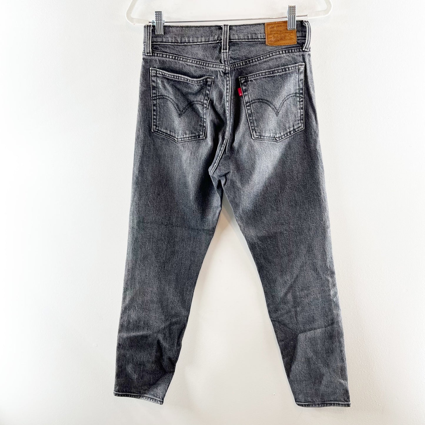 Levi's High Rise Button Fly Wedgie Icon Fit Ankle Straight Leg Jeans Black 27