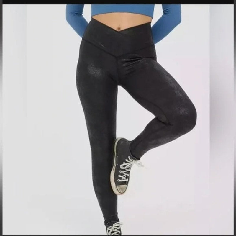 Aerie Crossover Waist Faux Leather Crackle Shine Leggings Black XL