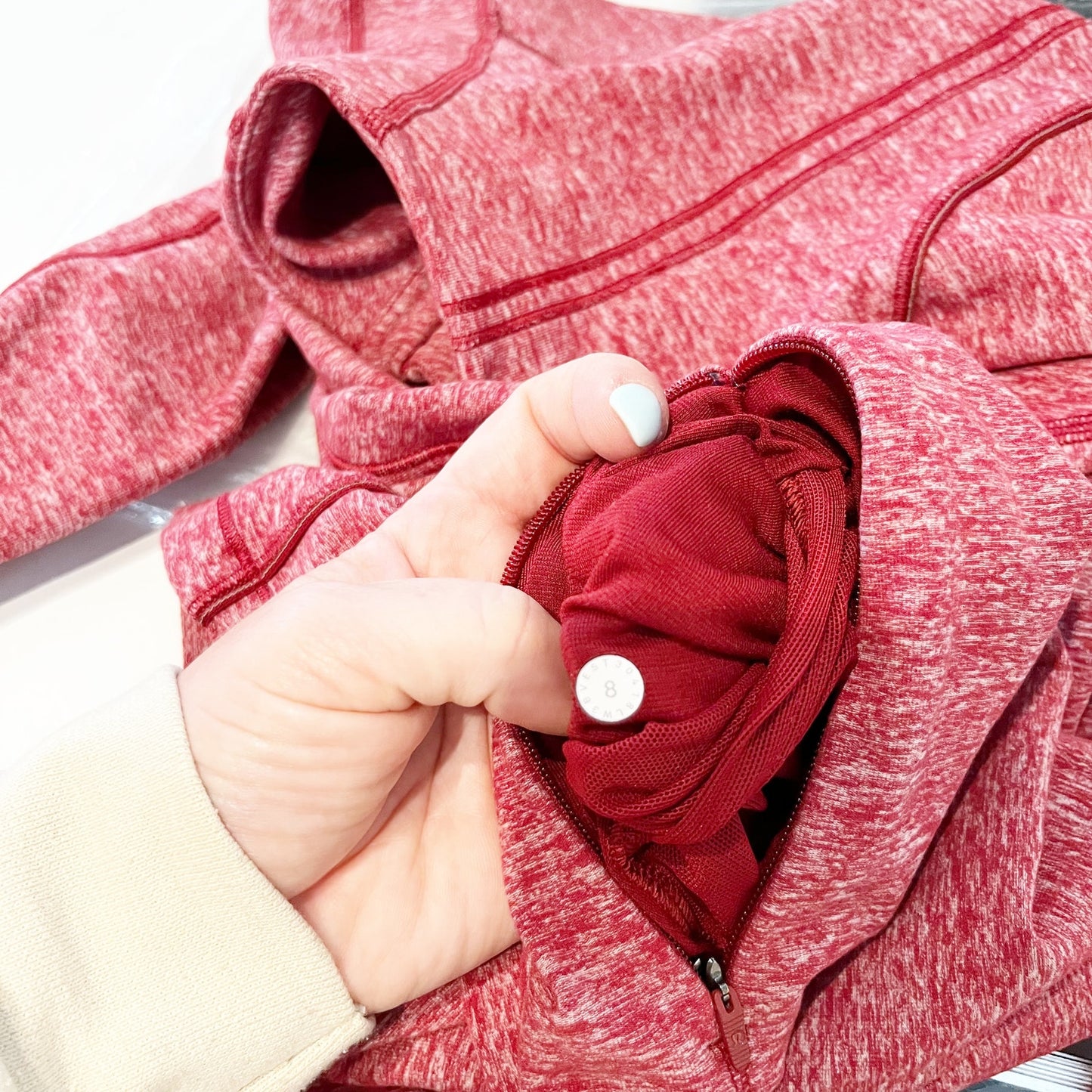 Lululemon Run Briskly 1/2 Zip Pullover Jacket Heathered Dark Sport Red 8