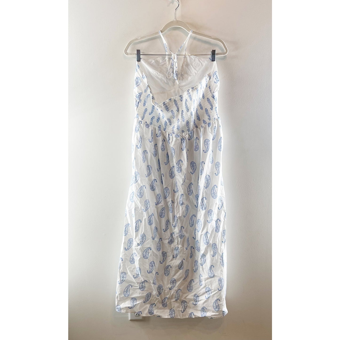 Universal Thread Halter Neck Maxi Dress White Light Blue Paisley Large
