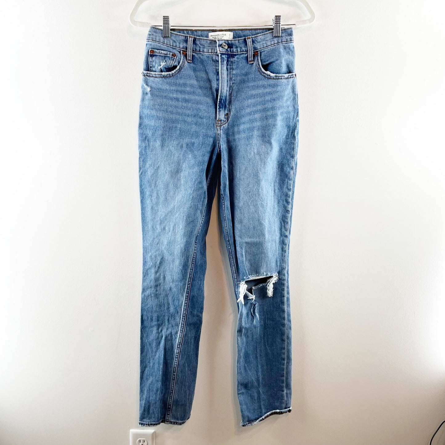 Abercrombie & Fitch 90's Ultra High Rise Distressed Slim Straight Jeans Blue 28