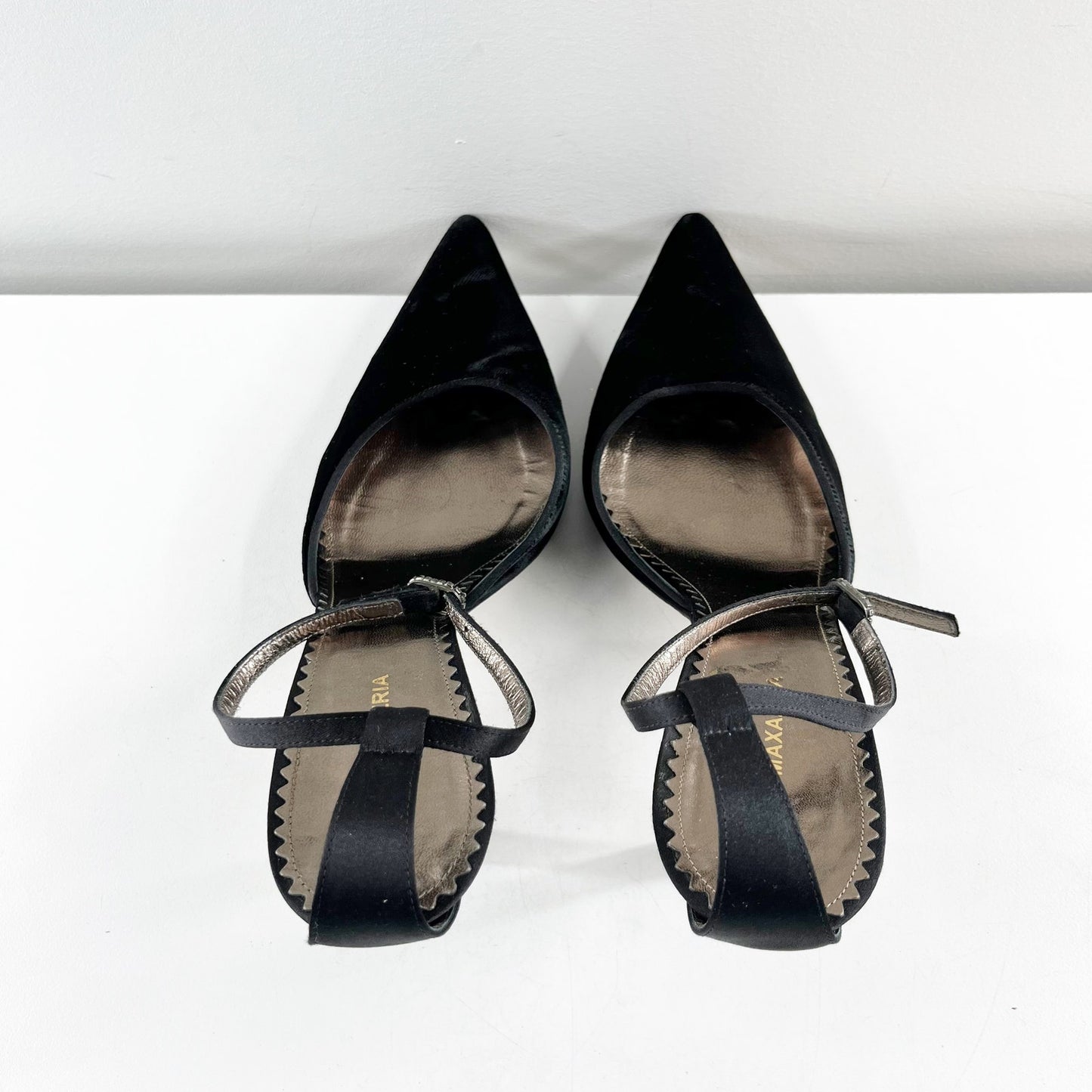 BCBGMaxAzria Suede Ankle Strap Pointed Toe Pump Heels Black 8.5