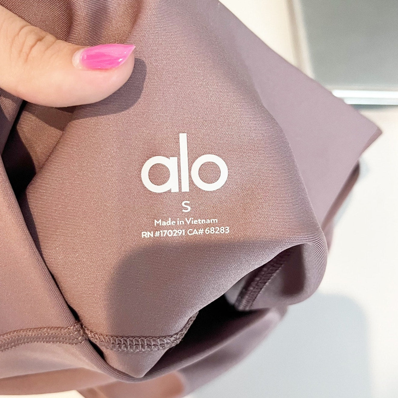 Alo 7/8 High Waist Airlift Leggings Mushroom Purple Small