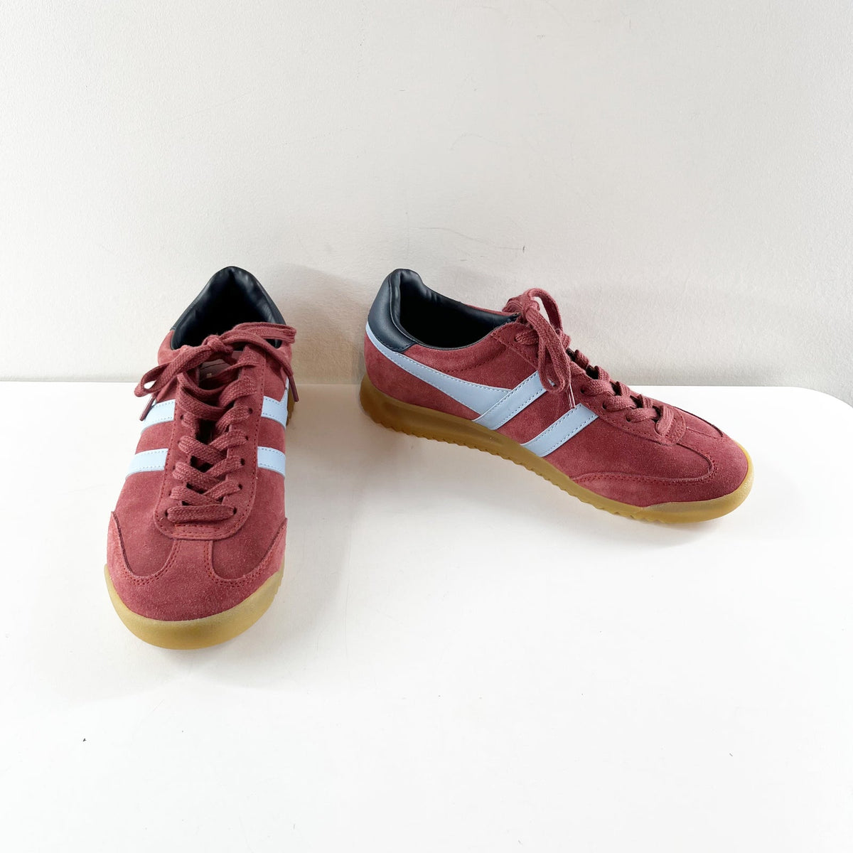 Gola Classics Torpedo Calf Suede Low Top Trainers Sneakers Red 7.5