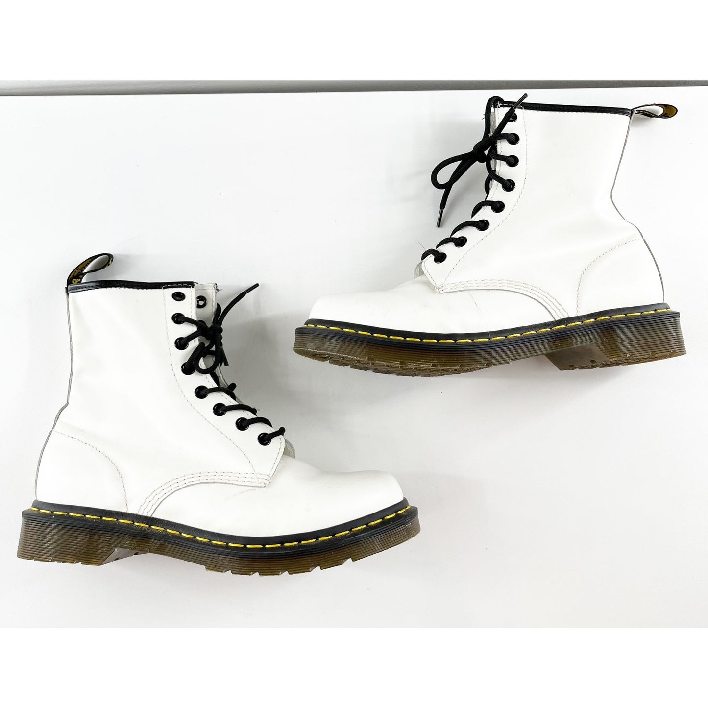 Dr. Martens 1460 Smooth Leather Lace Up Round Toe Ankle Combat Boots White 9