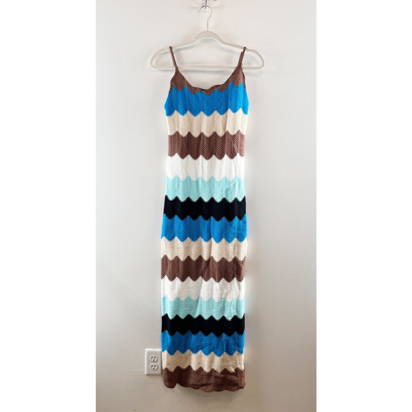 VICI Meliana Zigzag Colorblock Maxi Knit Crochet Dress Cream Blue Brown Medium