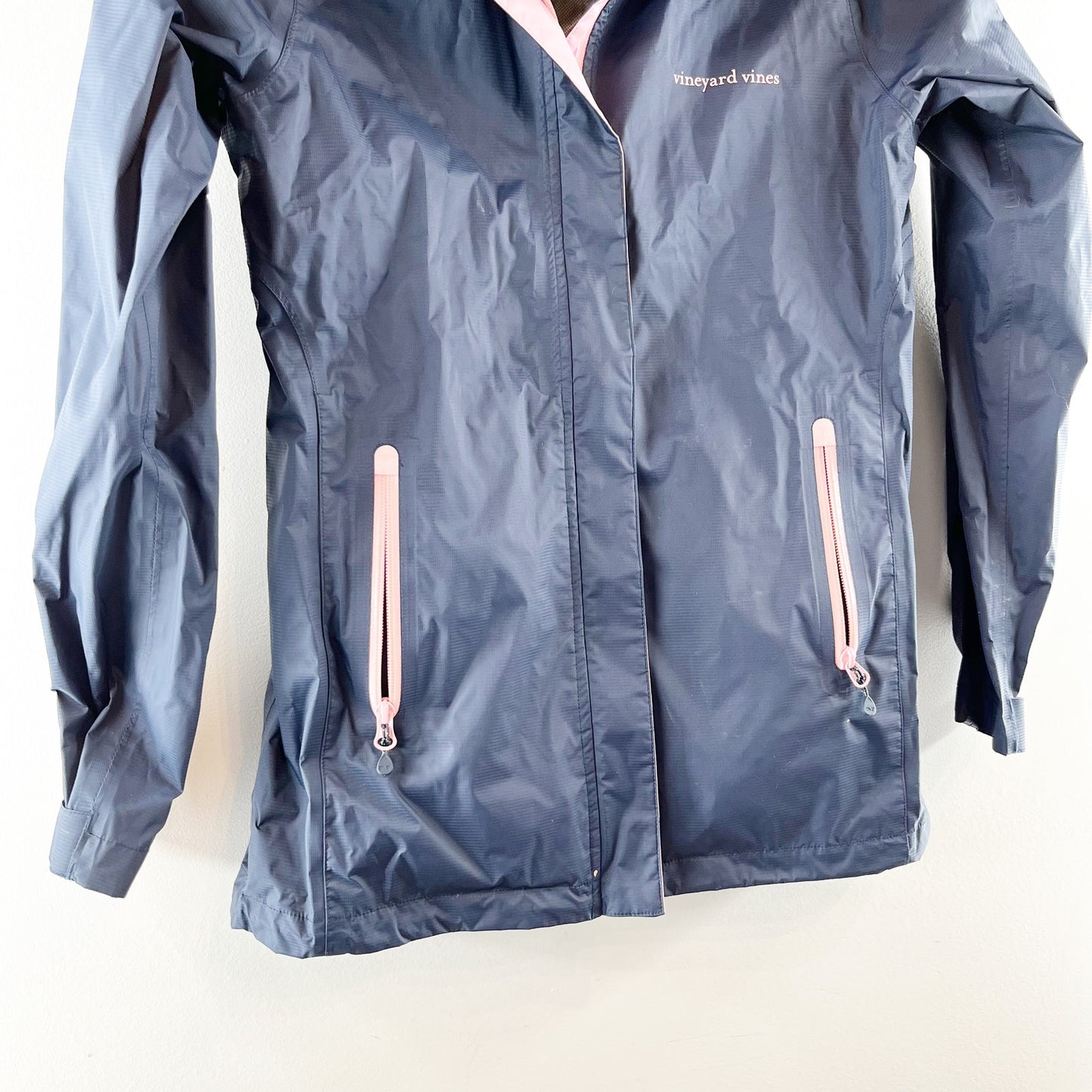 Vineyard Vines Nylon Raincoat Jacket Navy Blue Pink XS