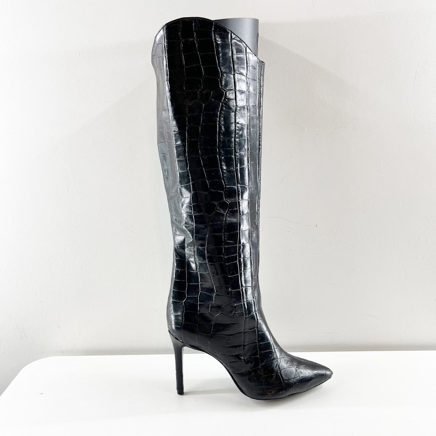 Shutz Maryana Knee High Croc Embossed Stiletto Heel Boots Black 6