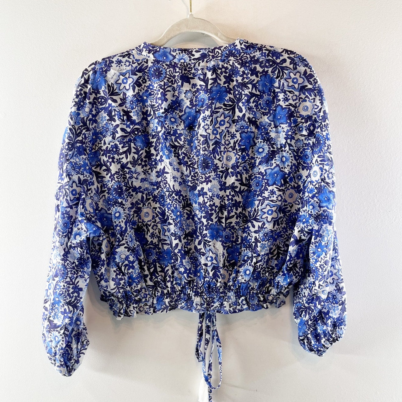 Cara Cara Perrin Floral Button Up Tie Hem Top Blouse Blue Medium