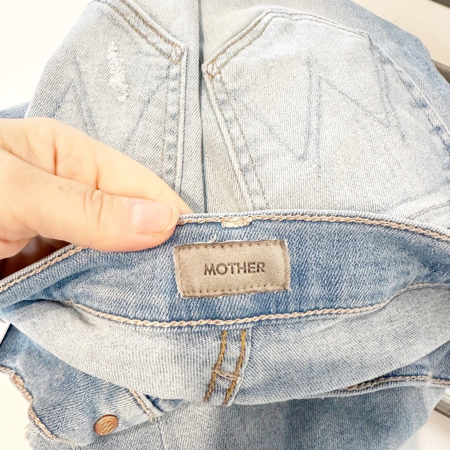 Mother The Hustler Ankle Chew Cropped Jeans Petal Plucker Blue 27 / 4