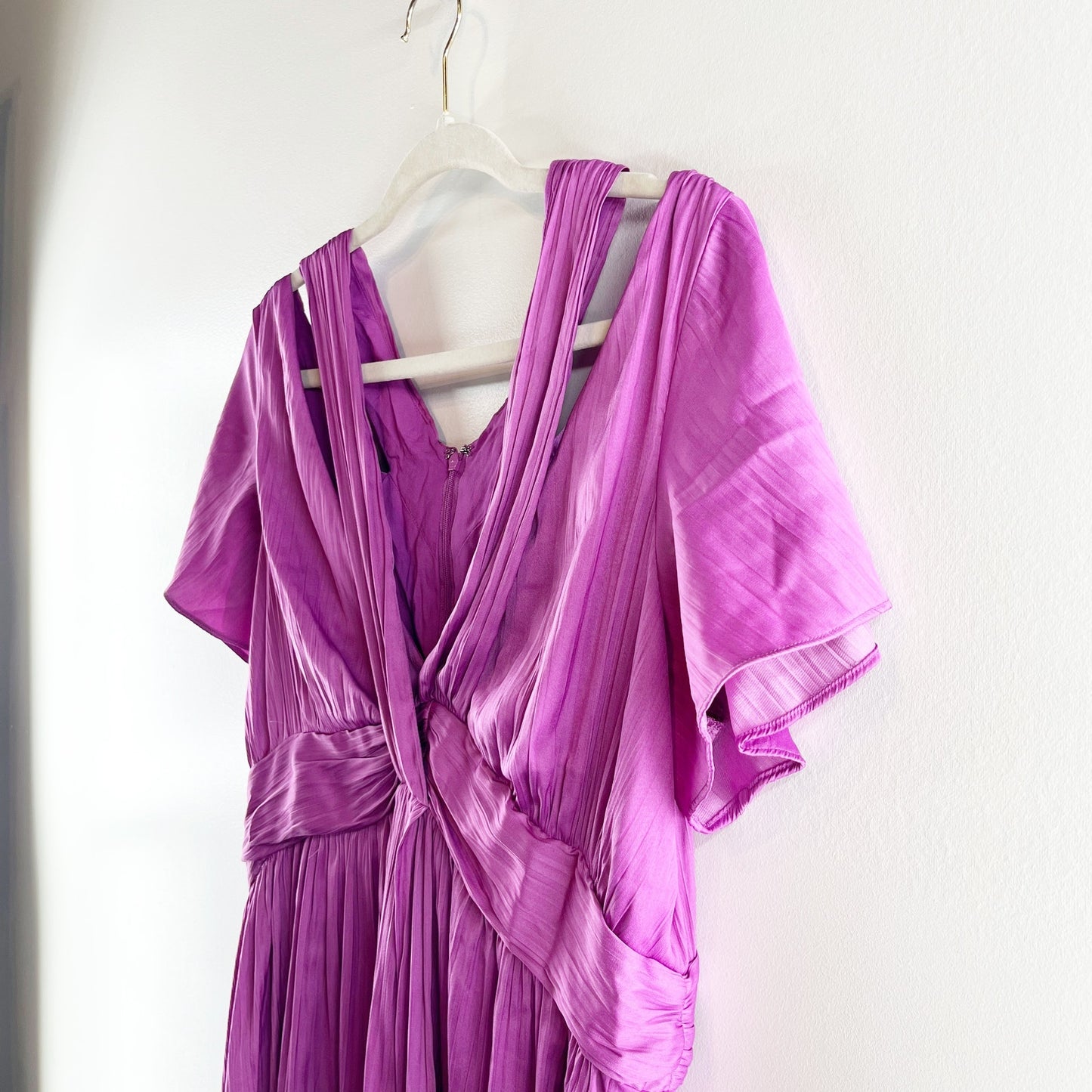 Anthropologie Short Sleeve Pleated Deep V-Neck Vibrant Mini Dress Purple 12