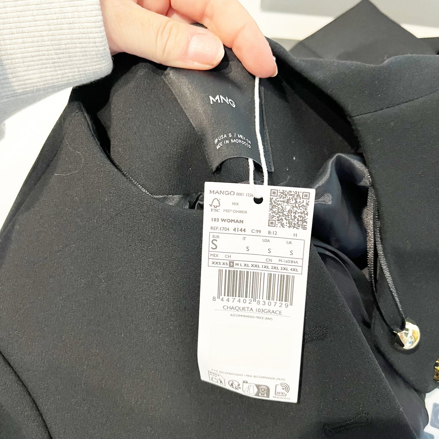 Mango MNG Grace Long Sleeve Collarless Crop Blazer Jacket Black Small