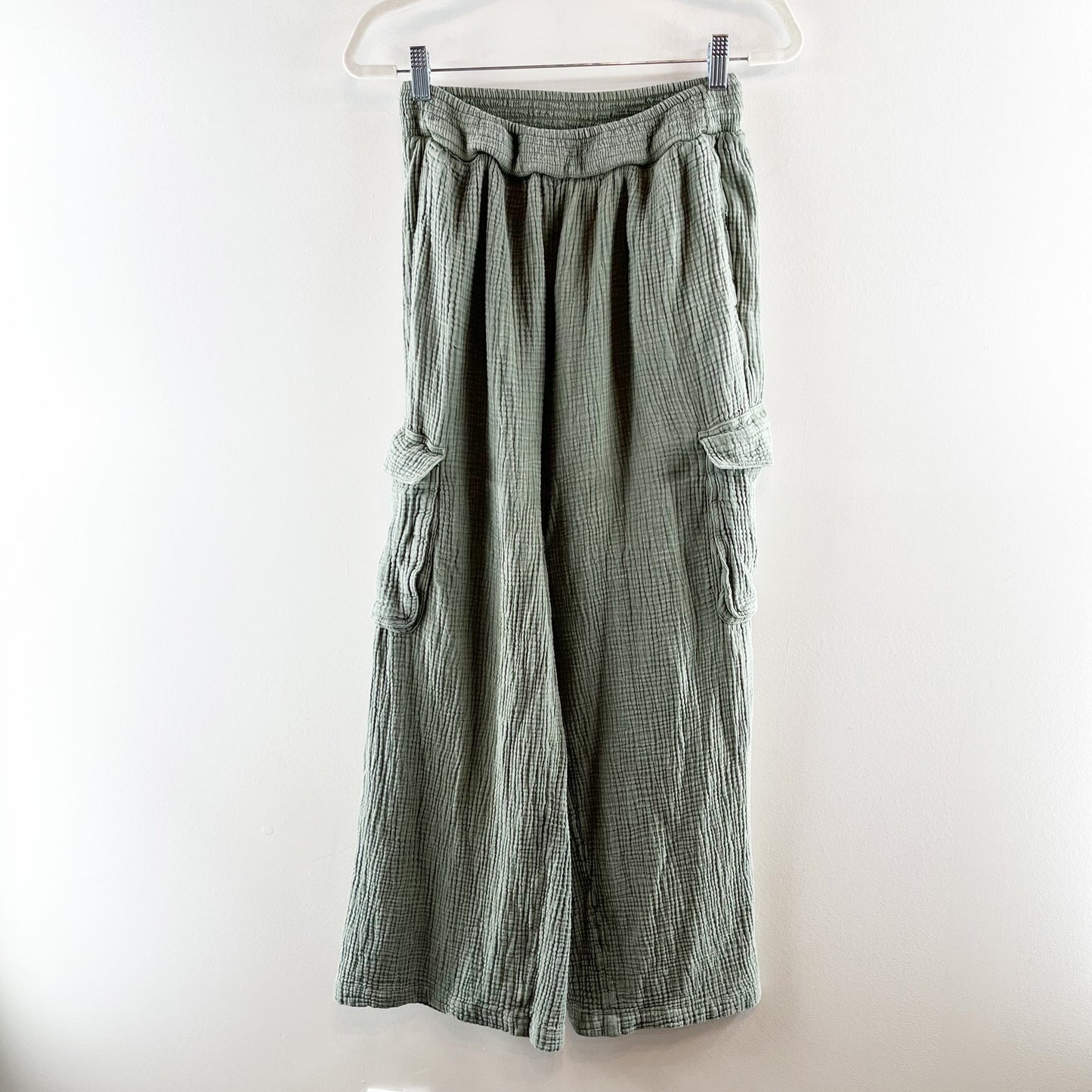 Aerie Pool to Party Gauzy Cotton High Rise Wide Leg Cargo Pants Green Small