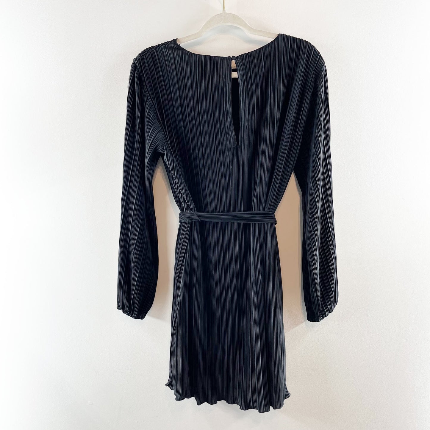 Abercrombie Satin Long Sleeve Plisse Belted Mini Dress Black Medium