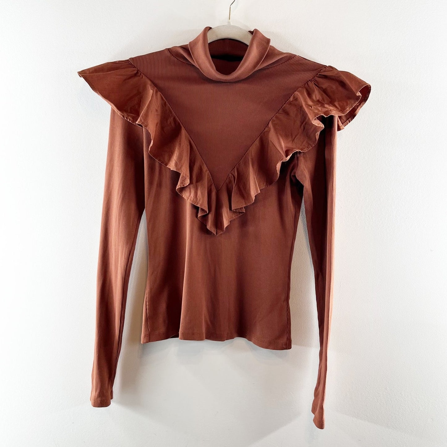 Veronica Beard Avalon Rib Ruffle Trim Long Sleeve Turtleneck Top Nutmeg Brown XS