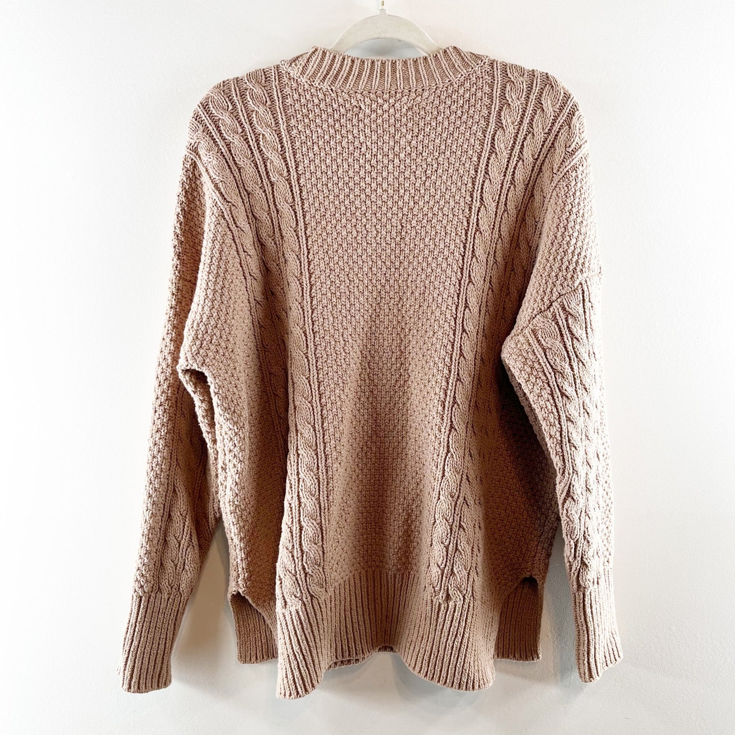 Abercrombie & Fitch Long Sleeve Crew Neck Cable Knit Pullover Sweater Tan Small