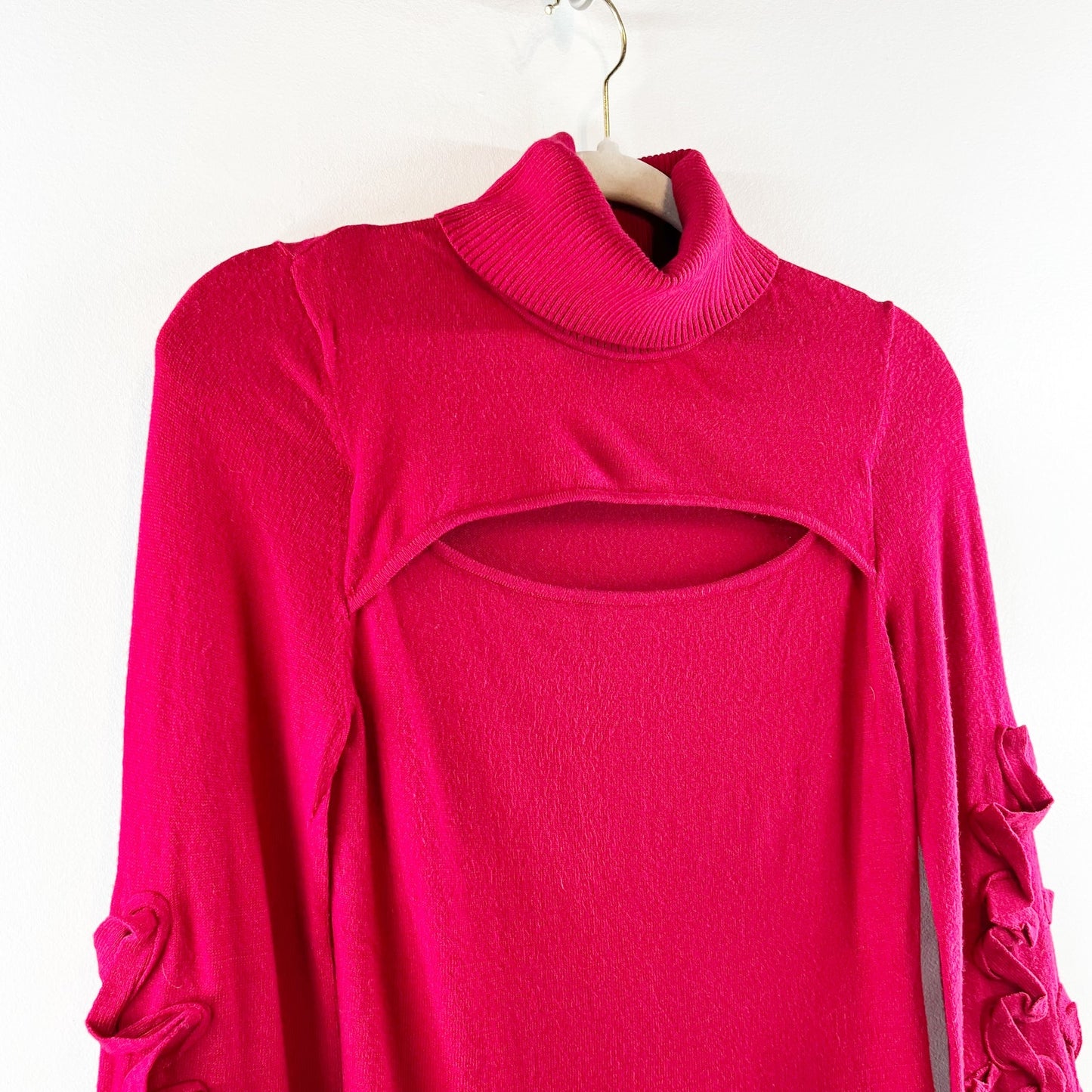 Anne Fontaine Alaina Turtleneck Sweater Cutout Floral Embellished Red 38 / 8