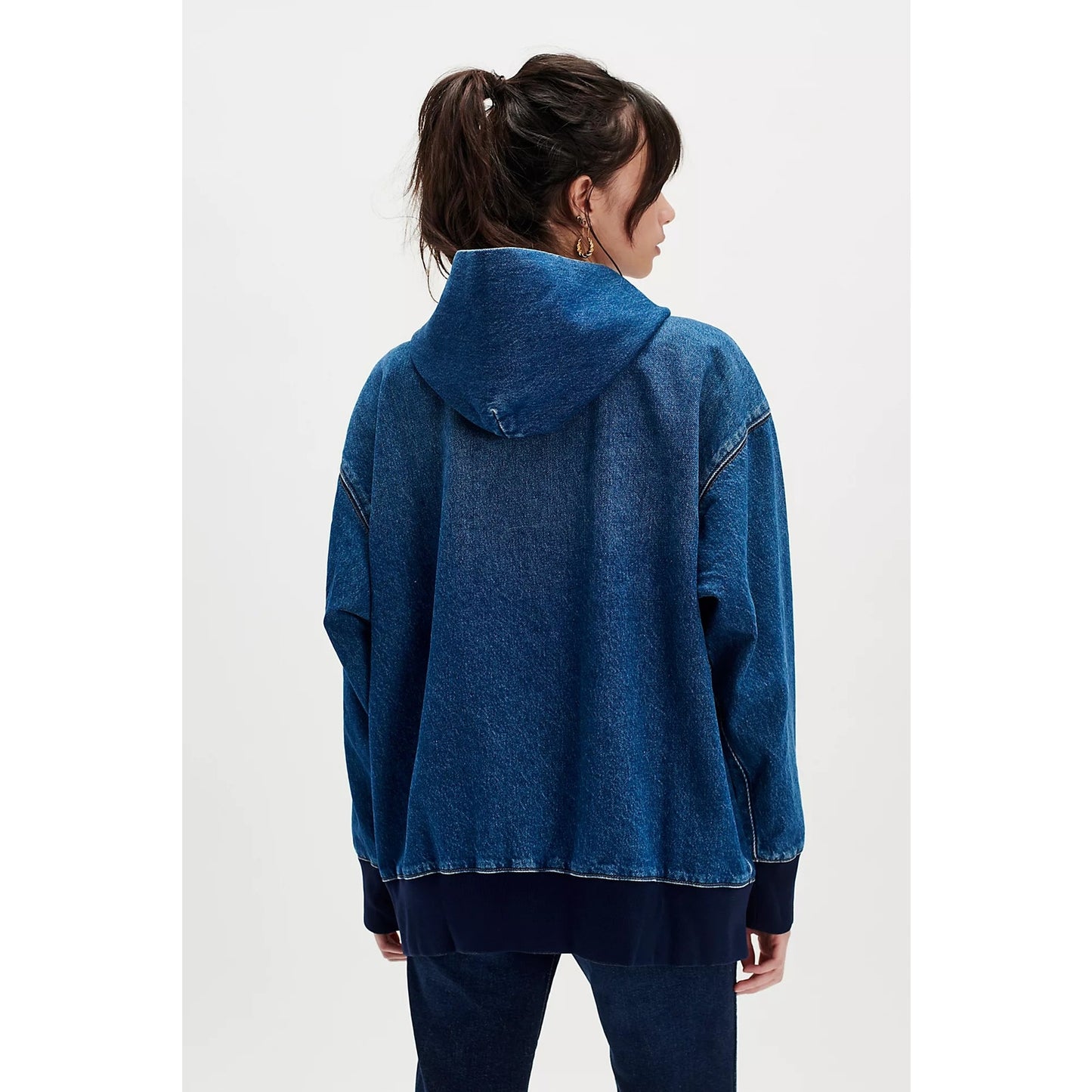 MOTHER The Big Tipper Denim Jacket in Yes Chef Wash Blue Medium
