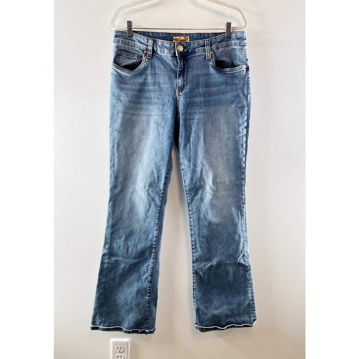 Kut From The Kloth Mid Rise Natalie Flare Jeans Blue 14