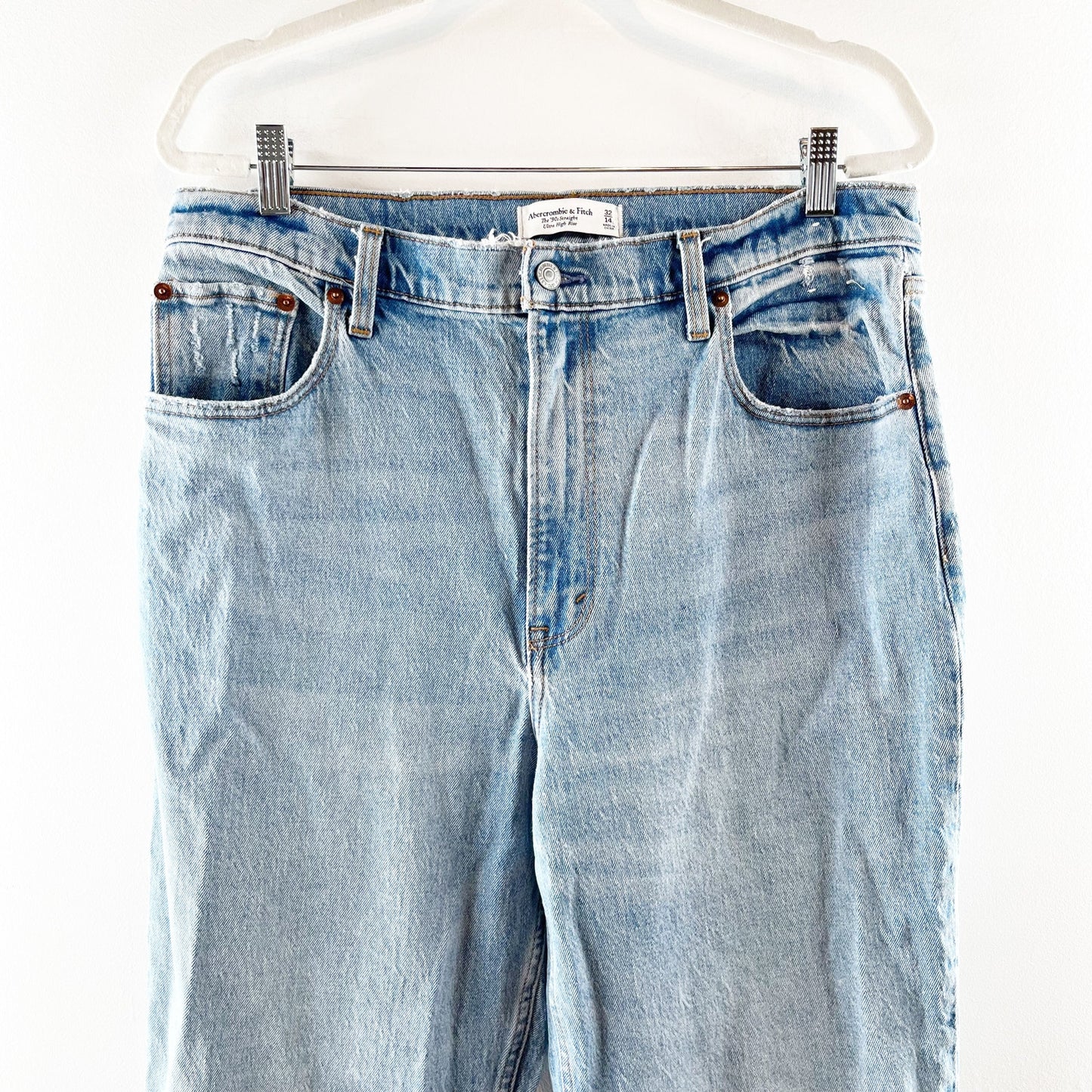 Abercrombie The 90's Straight Leg Ultra High Rise Slit Hem Jeans Blue 32 / 14 L
