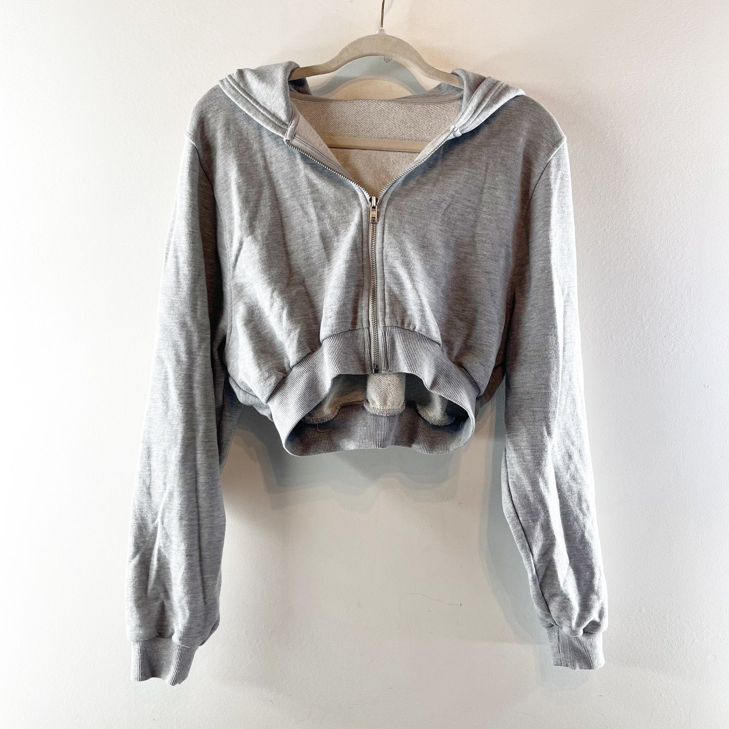 Alo Sweet Escape Full Zip Up Cropped Hoodie Sweatshirt Athletic Heather Gray XS