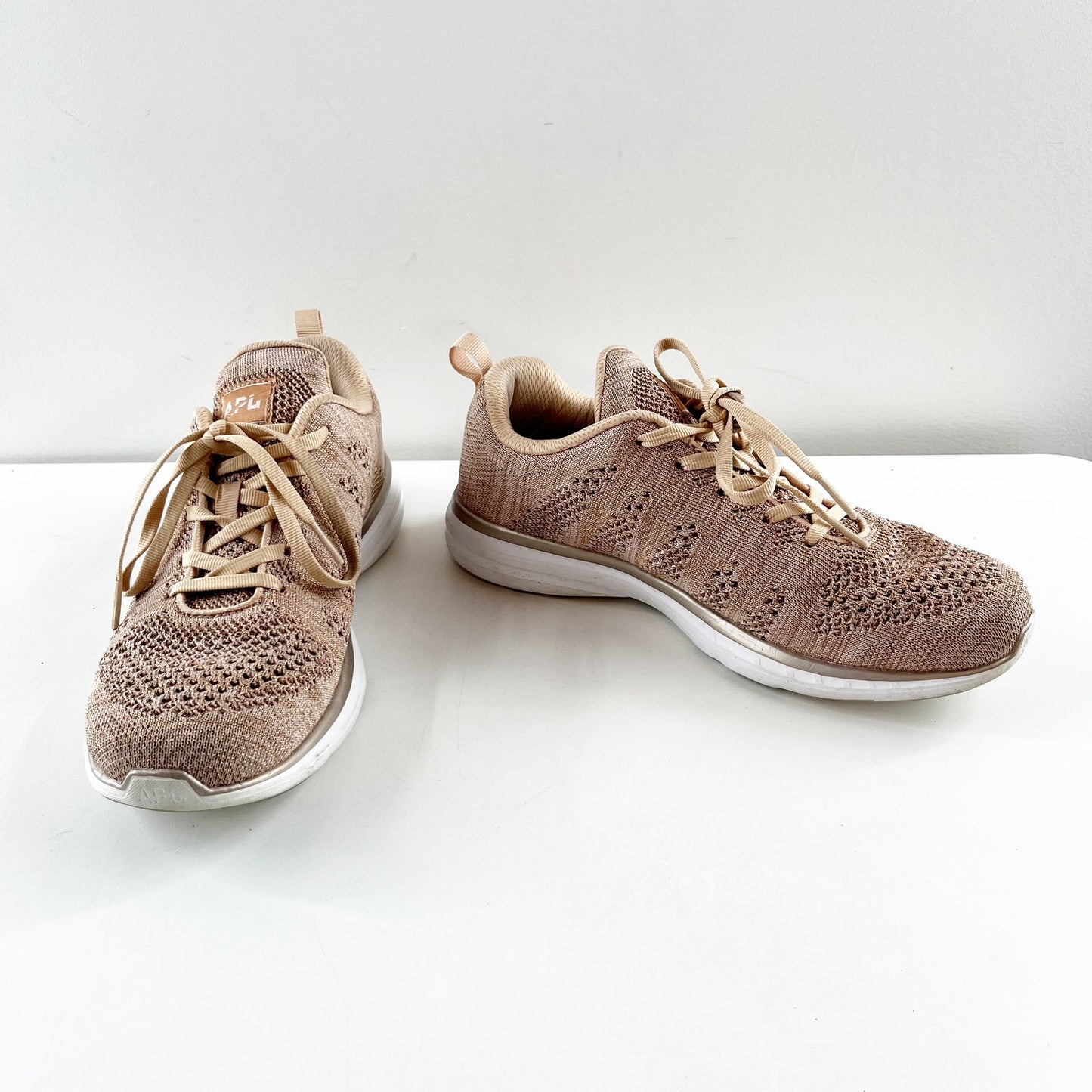 APL Techloom Pro Lace Up Knit Sneakers Rose Gold Pink 8