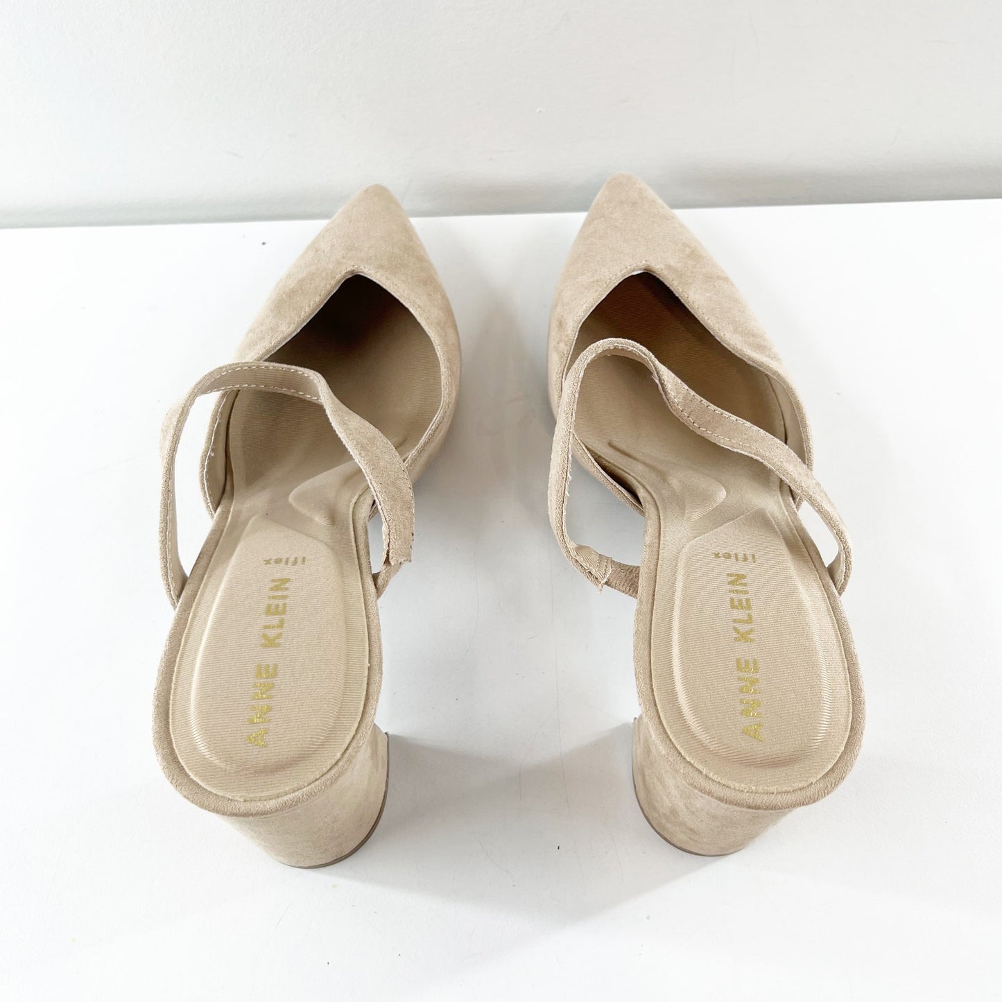 Anne Klein Bellatrix Pointed Toe Suede Block Heel Mule Heels Tan Beige 9