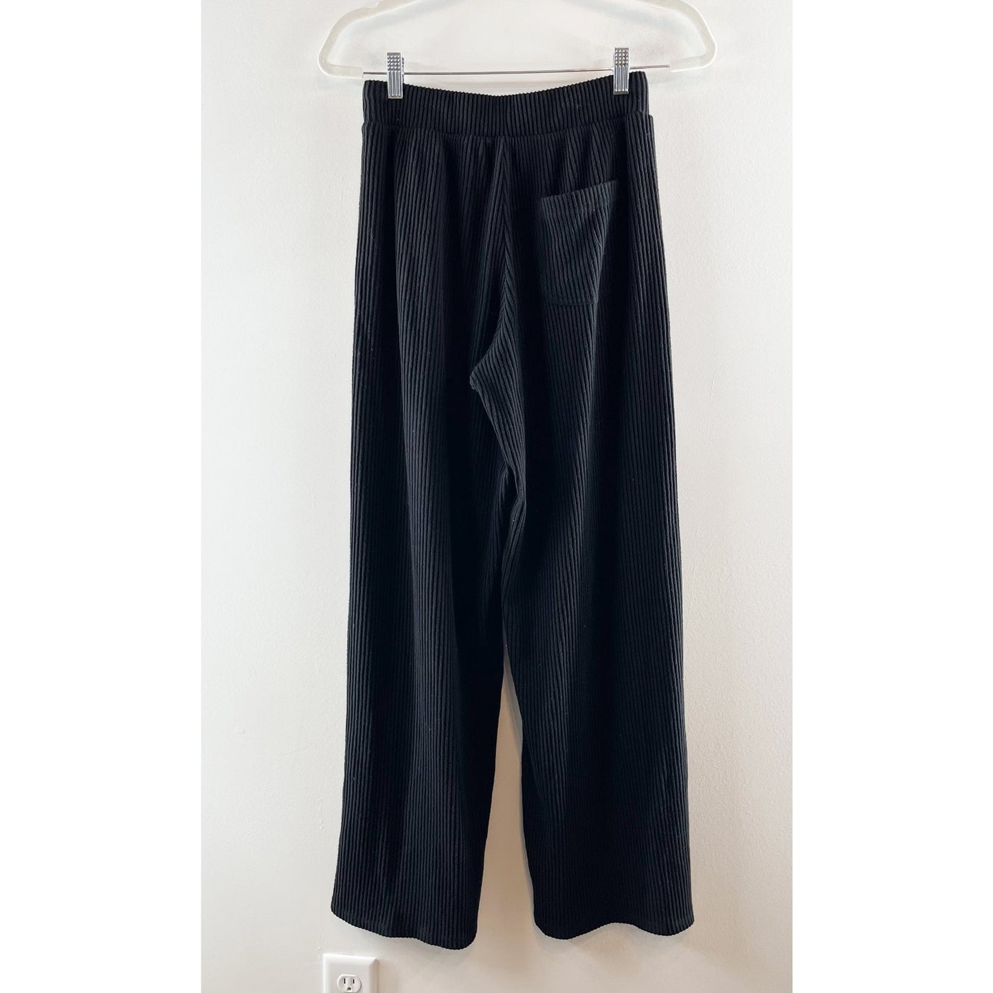Alo Serenity Ribbed Wide Leg Sweatpants Black XS