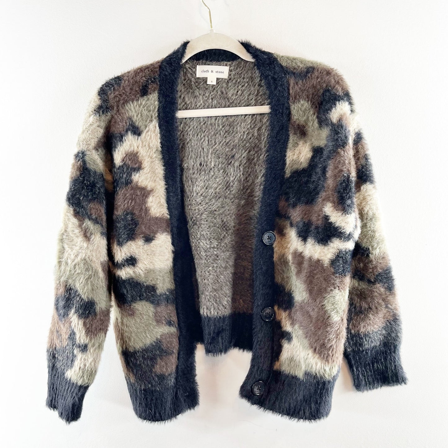 Cloth & Stone Camo Button Up Fuzzy Knit Cardigan Sweater Green Black Small