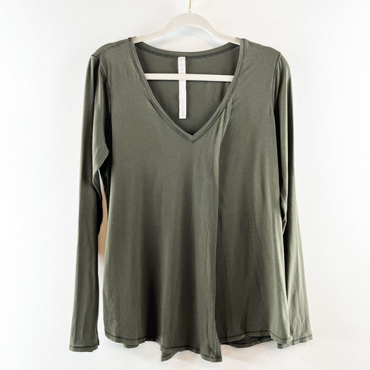 Lululemon V Neck Long Sleeve Faux Wrap Front T-Shirt Green 10