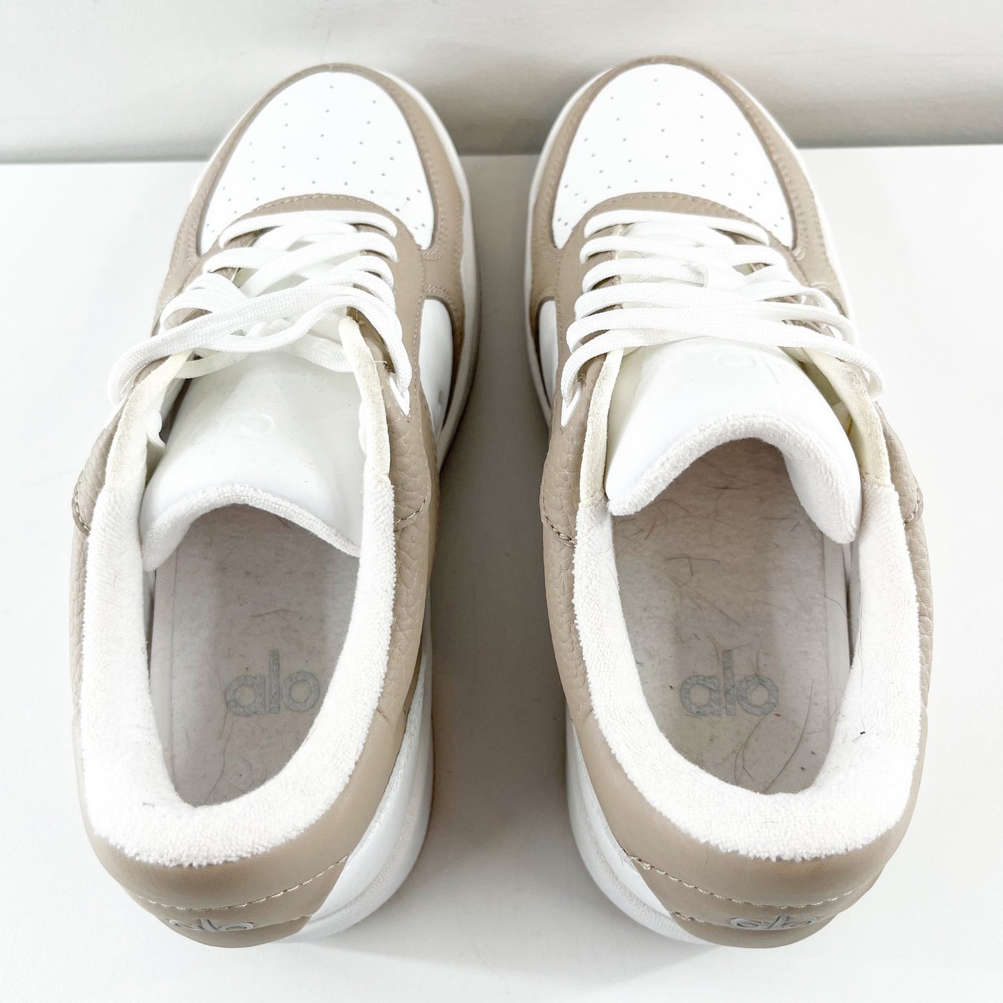 Alo Recovery Mode Casual Cushioned Lace Up Shoes Sneakers Gravel Brown White 7