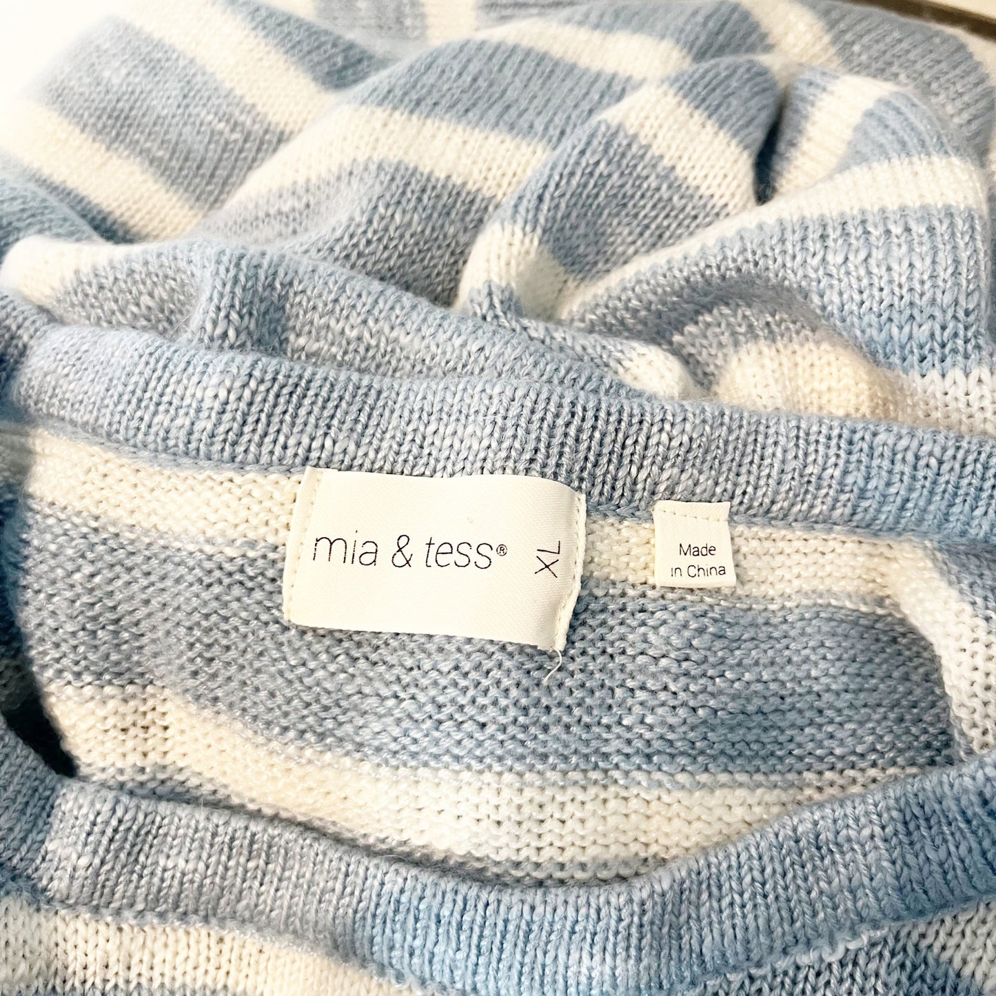 Mia & Tess Striped Crewneck Long Sleeve Embroidered Beach Sweater Blue XL